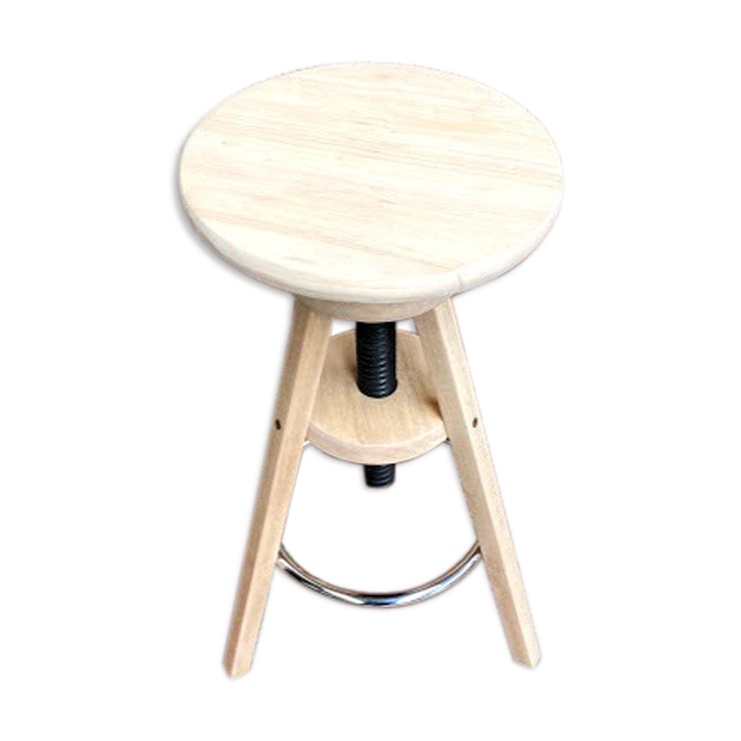 High screw tabout with a metal foot rest