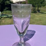 Ancien verre à absinthe gravé