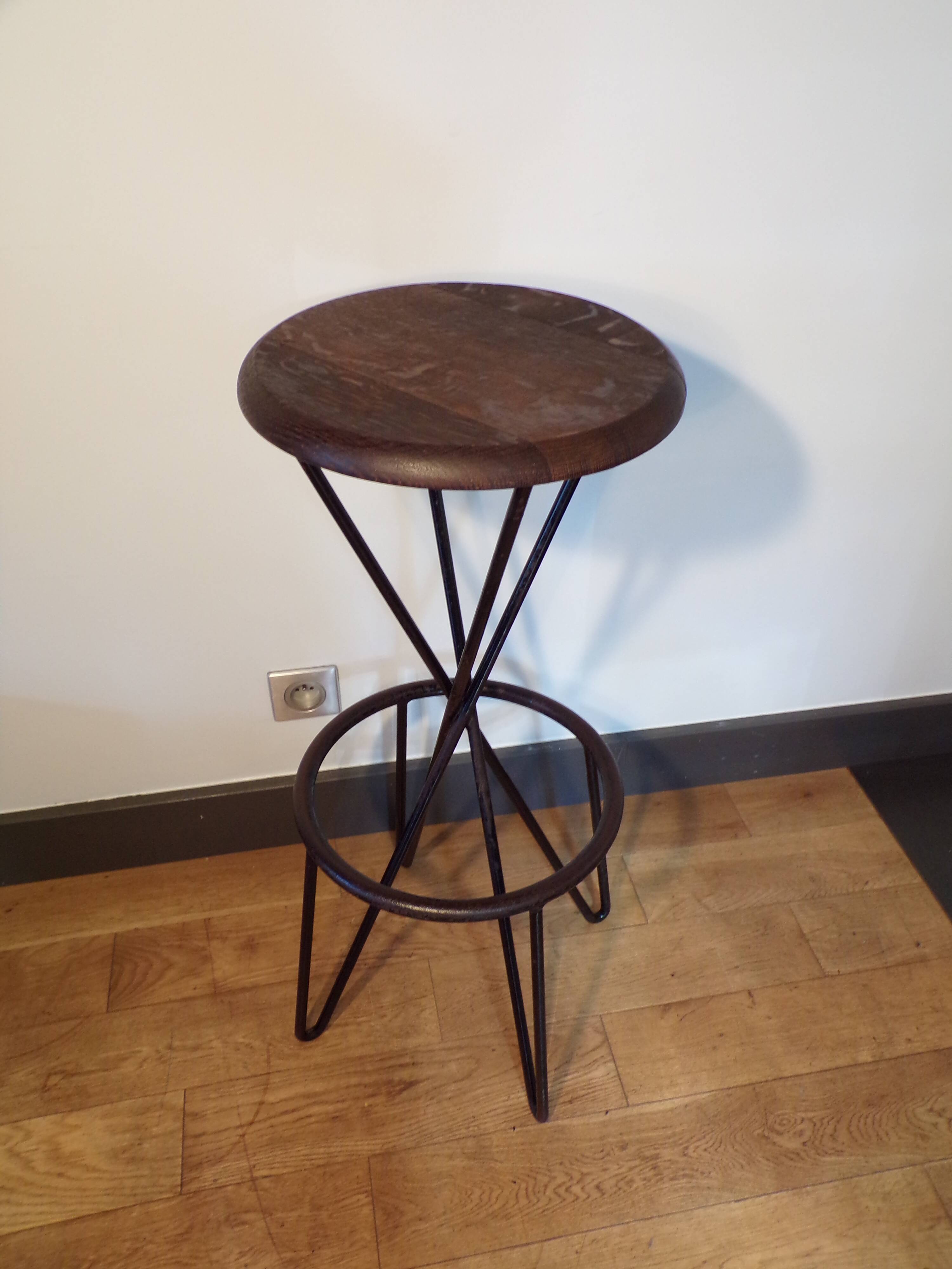 CM127 high stool  Thonet