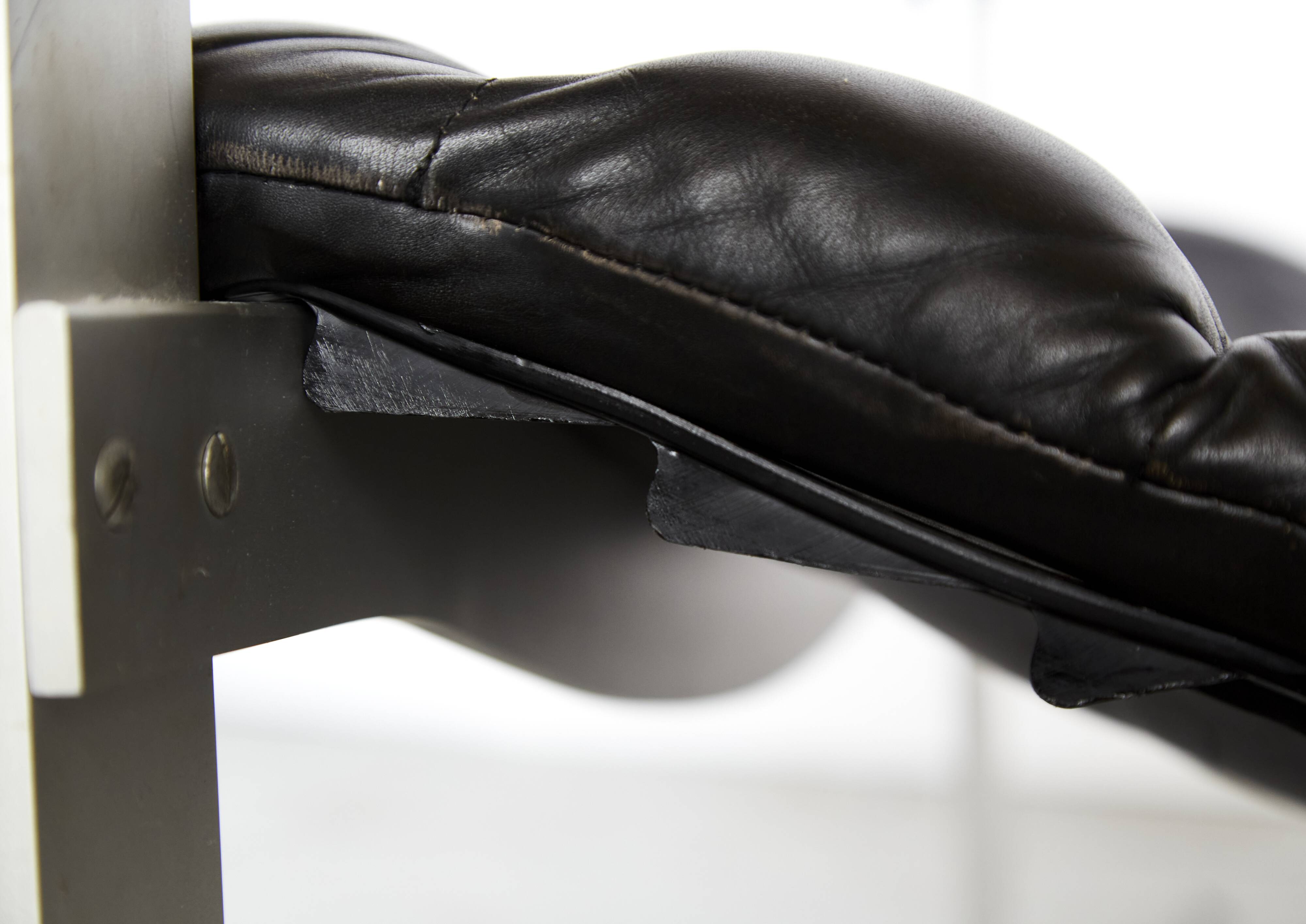 Lounge chair and ottoman Ilmari Lappalainen "Pulkka" for ASKO