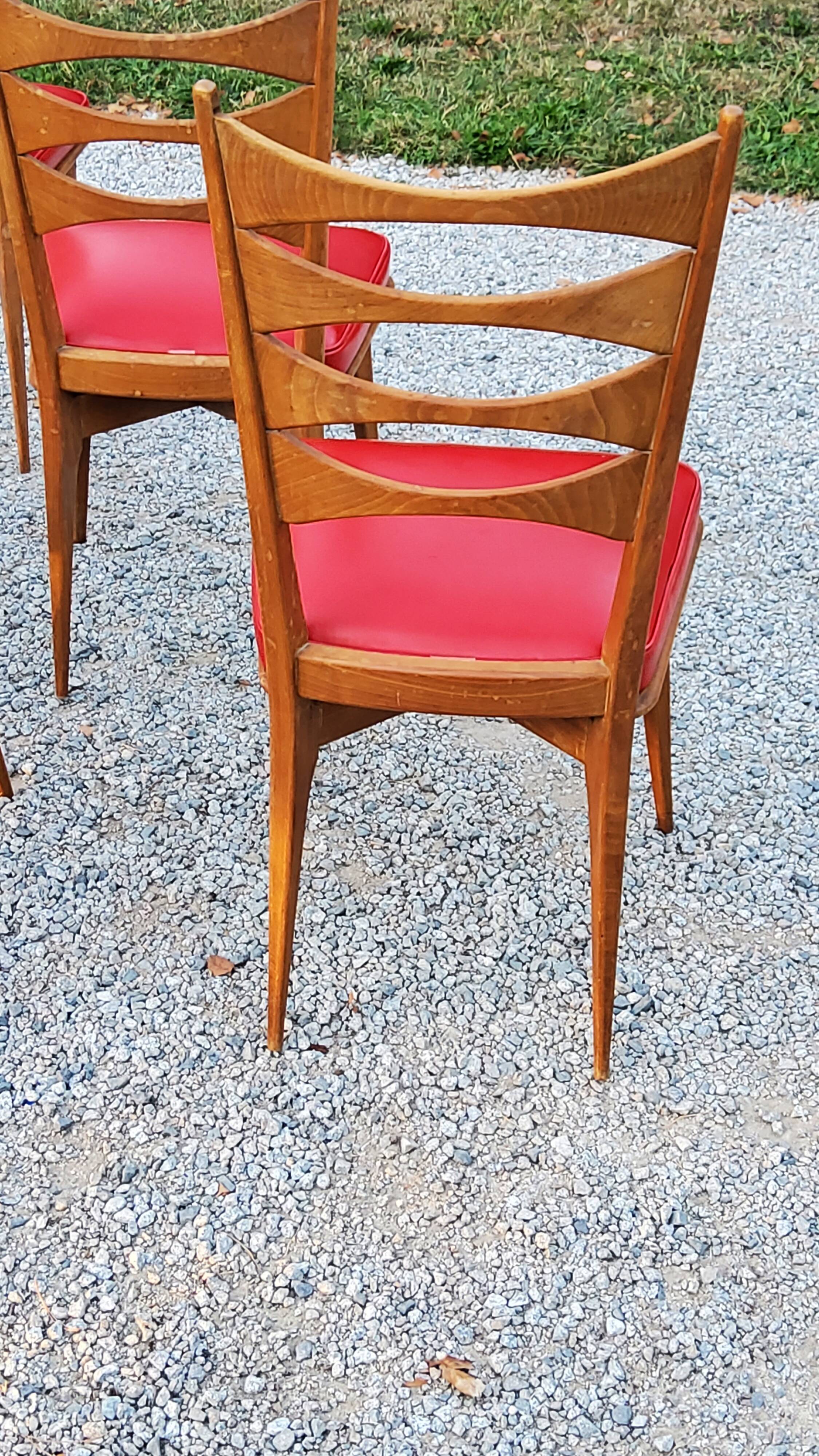 Set of 6 vintage Scandinavian style chairs from the 50s