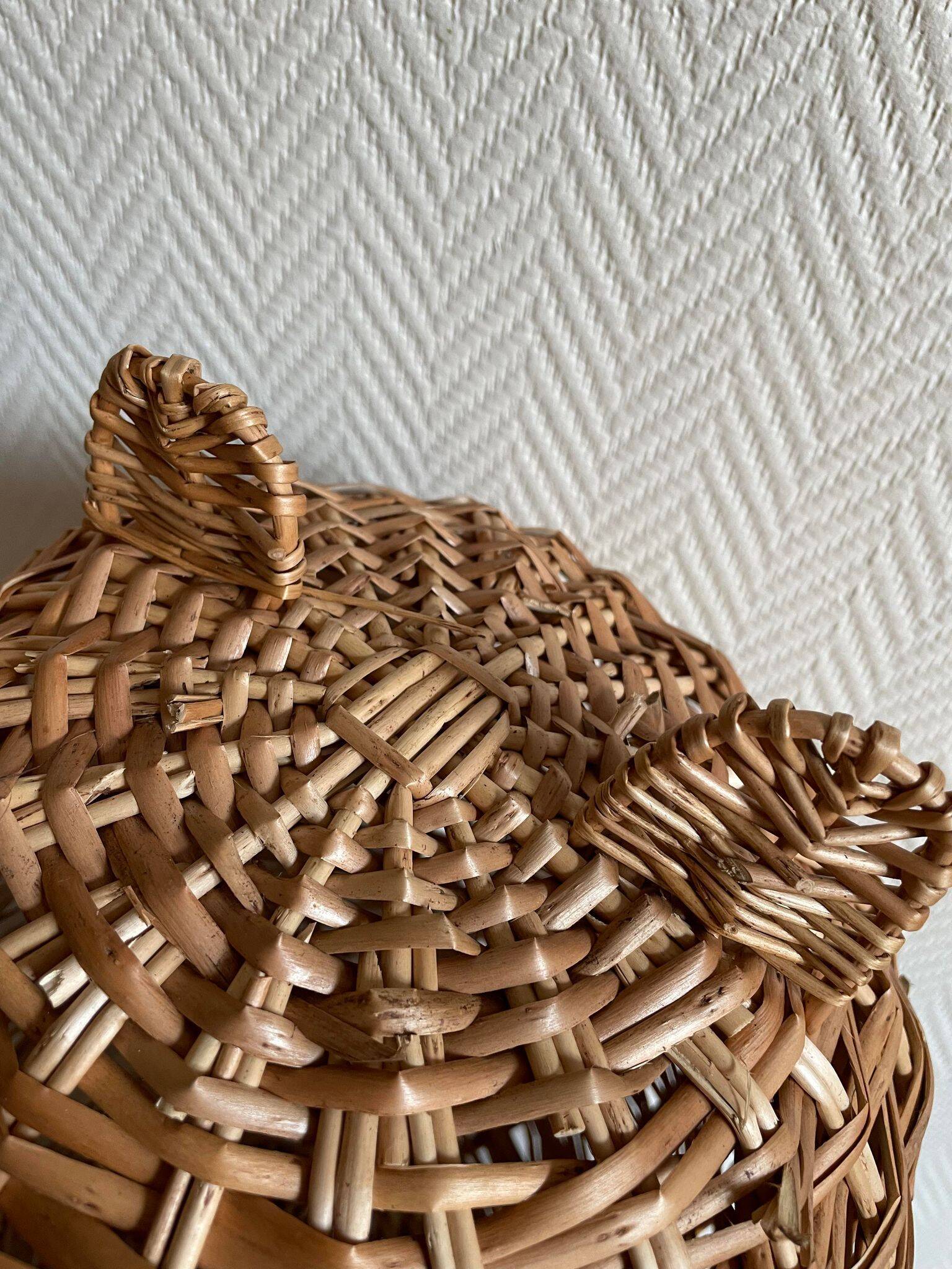 Small wicker basket sculpture