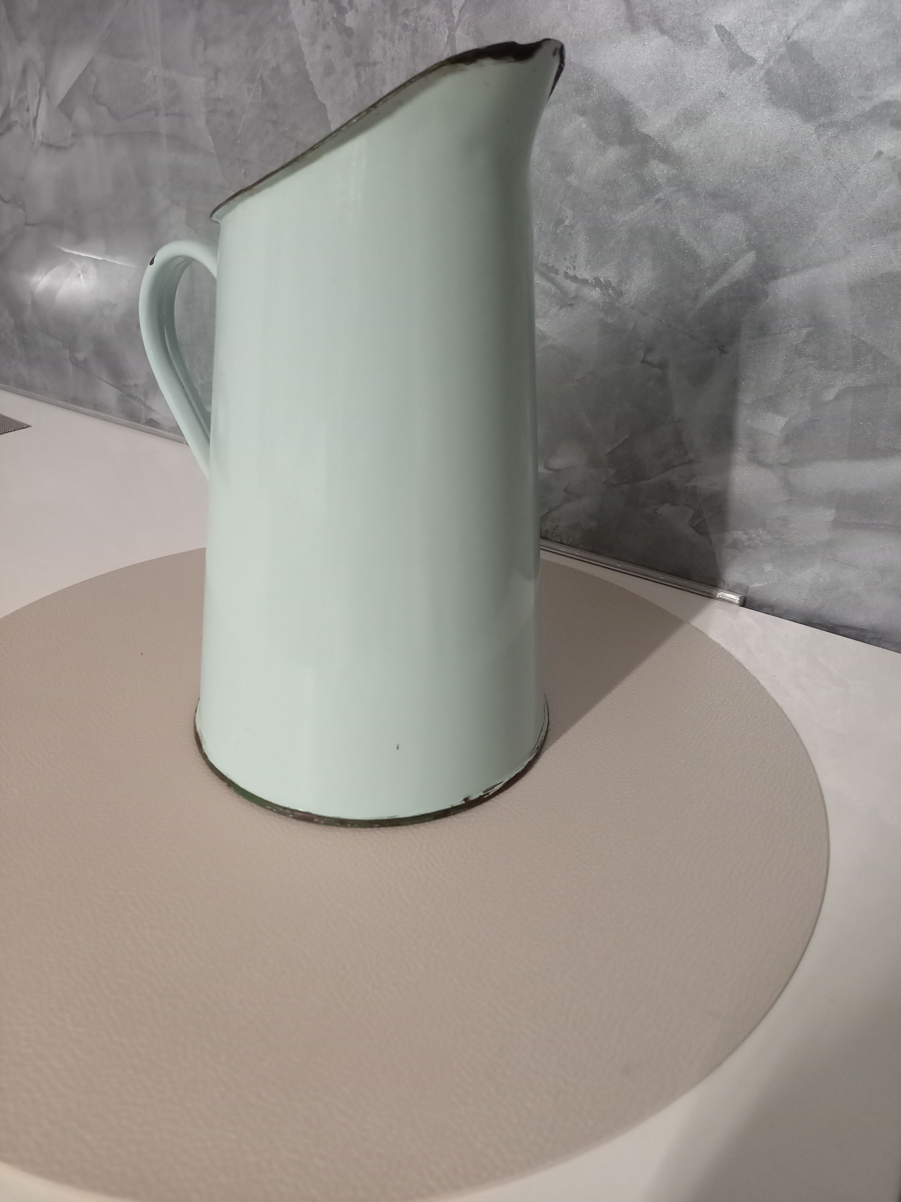 Enamelled sheet metal pitcher