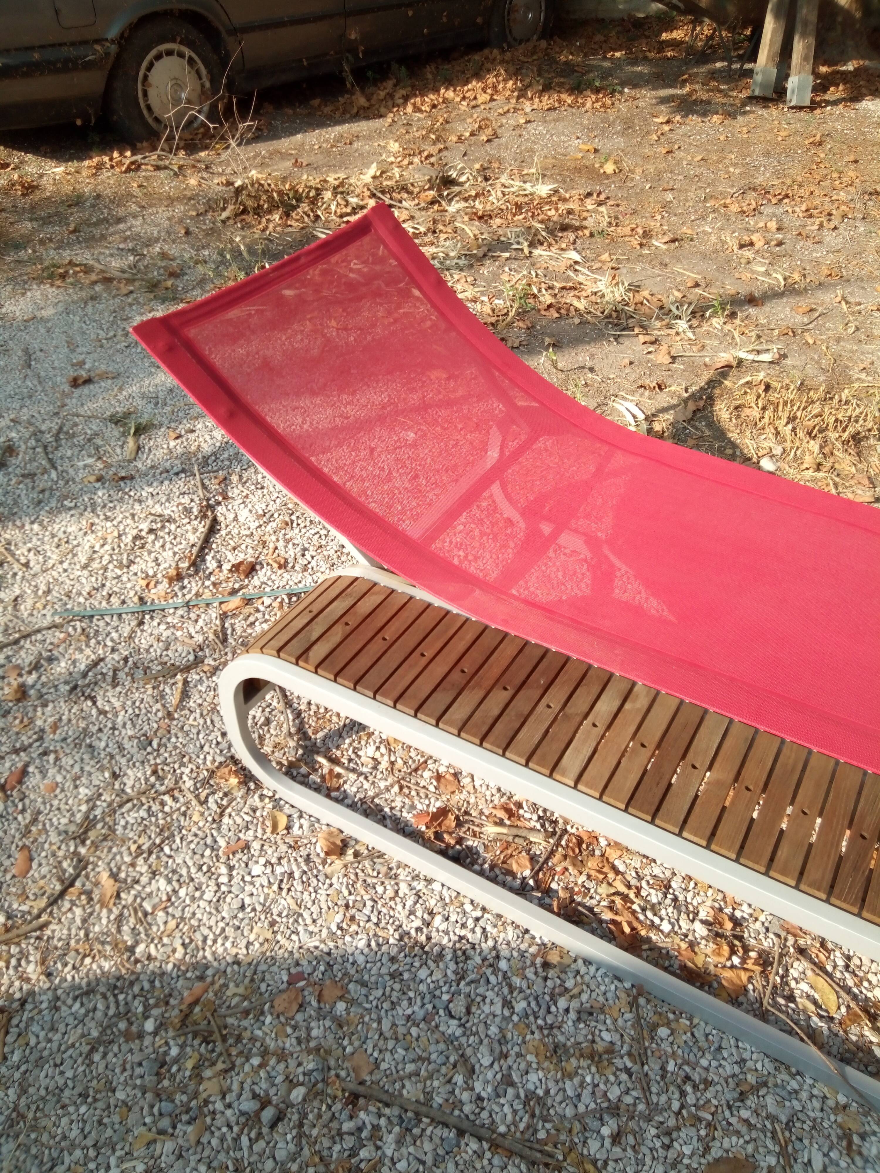 Sunbathing Tandem by Thomas Sauvage