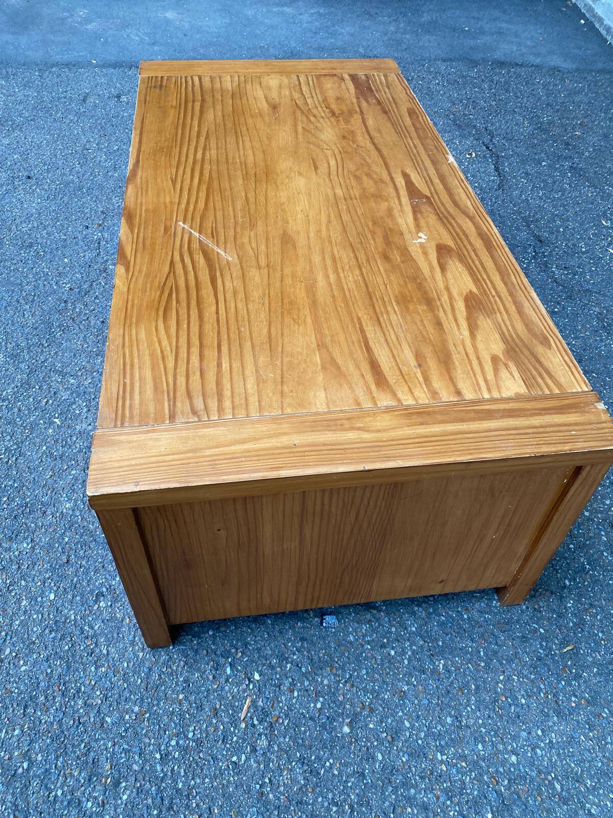 Solid wood coffee table with sliding door, stained pine, 120x60cm.