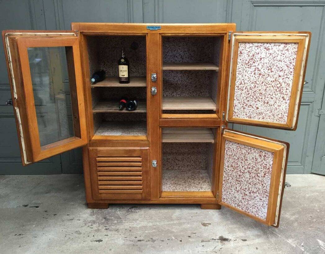 Butcher's refrigerator and ice cream parlor