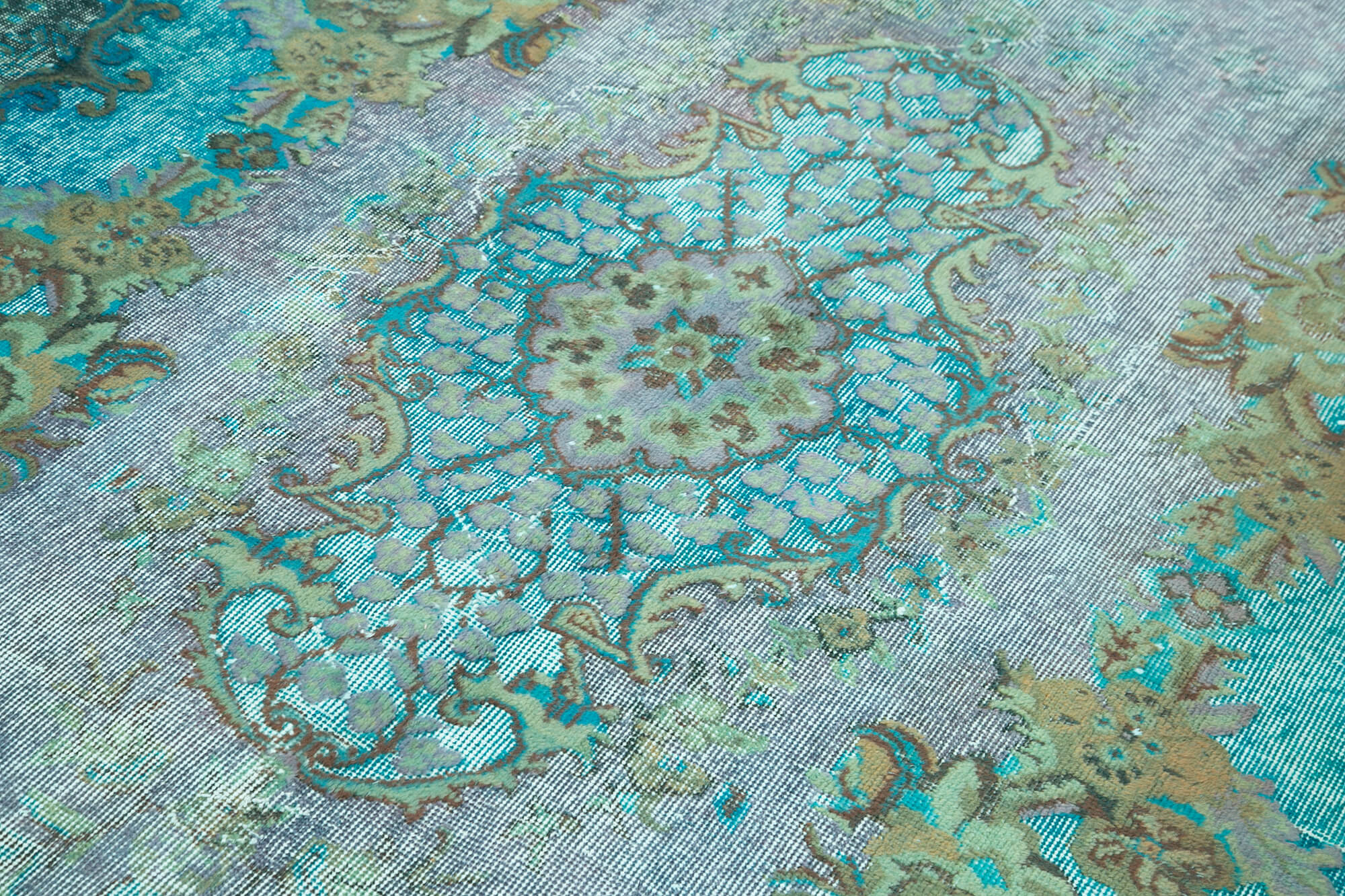 Handmade oriental 1980s 162 cm x 288 cm turquoise carpet