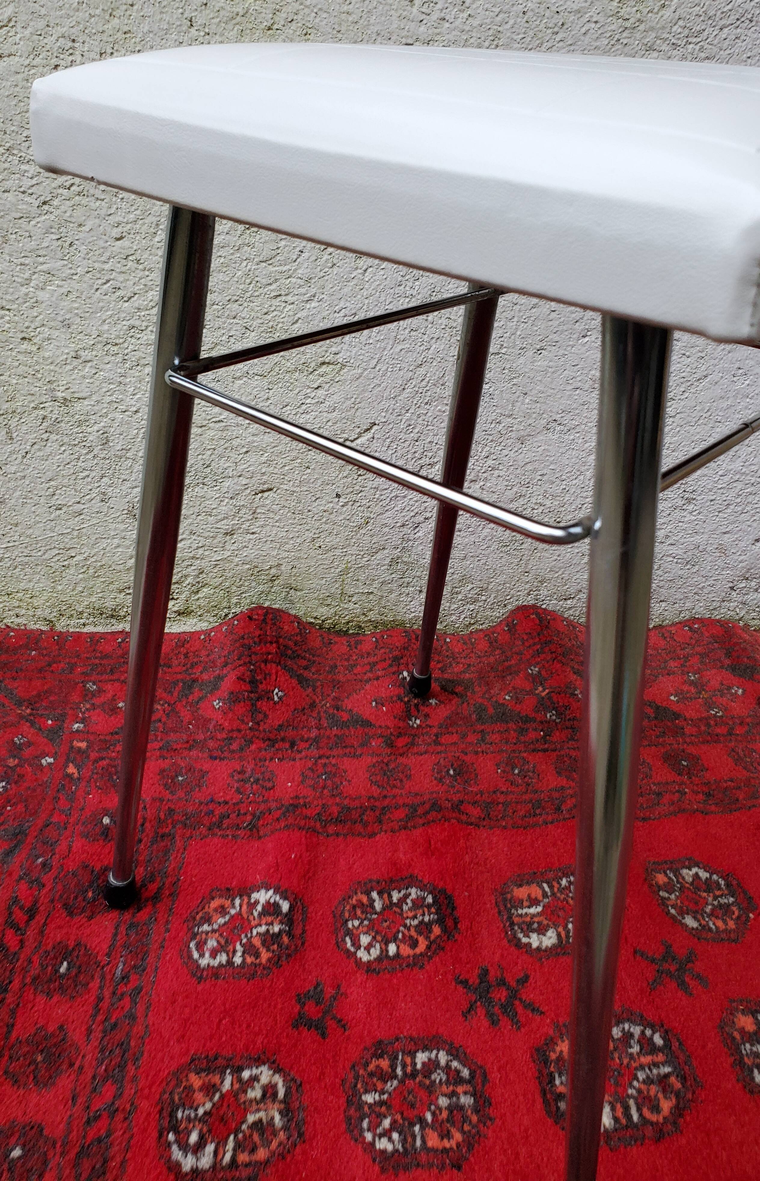 White skai stool 60/70