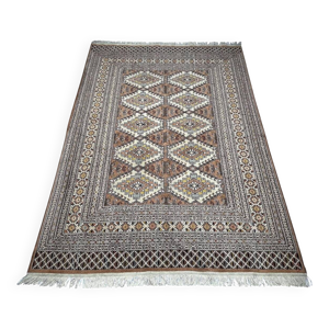 tapis de style oriental