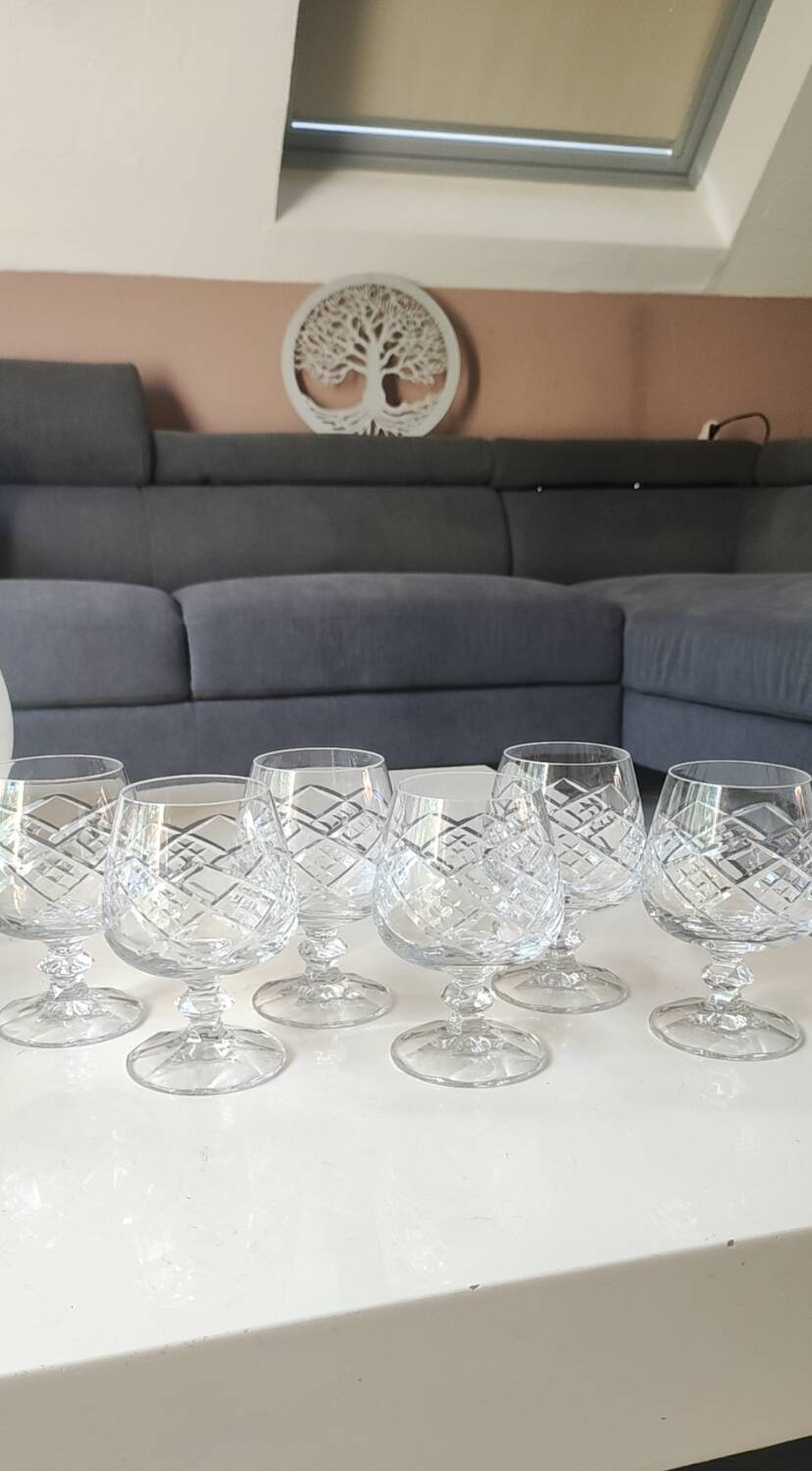 Lot of 6 x Cognac/Brandy glasses. Cut Bohemian crystal. Boho chic.