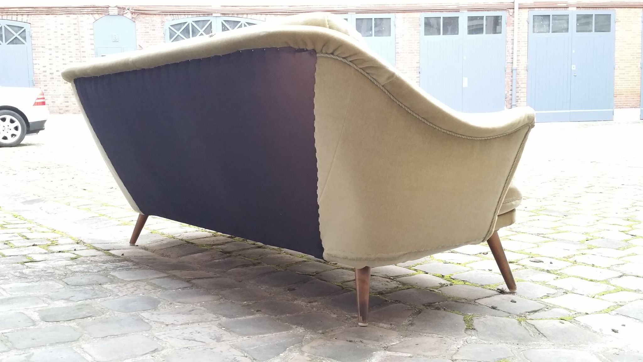 Set canapé / 1 fauteuil année 50 60 dans son jus