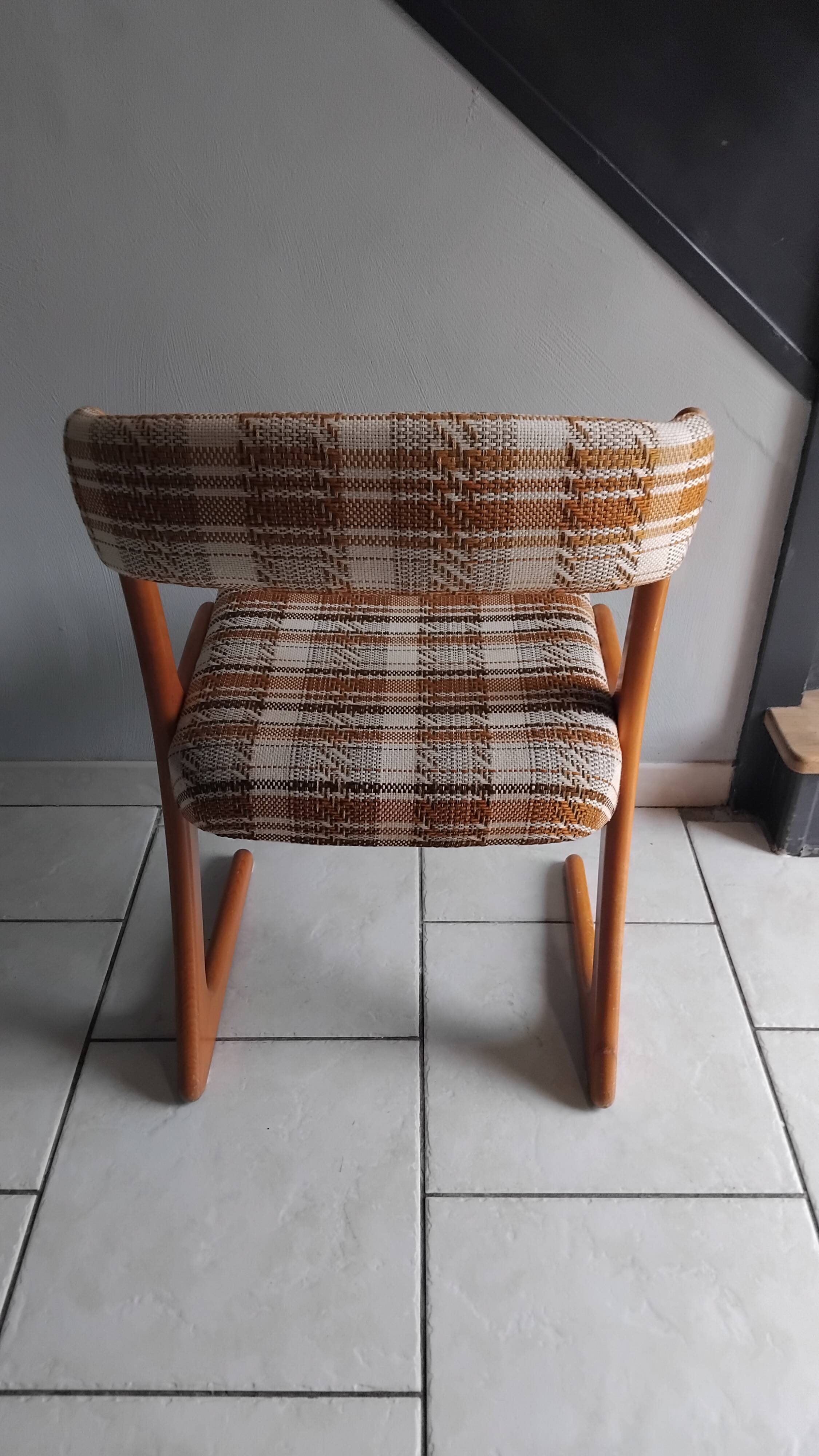 Chaise kangourou baumann vintage