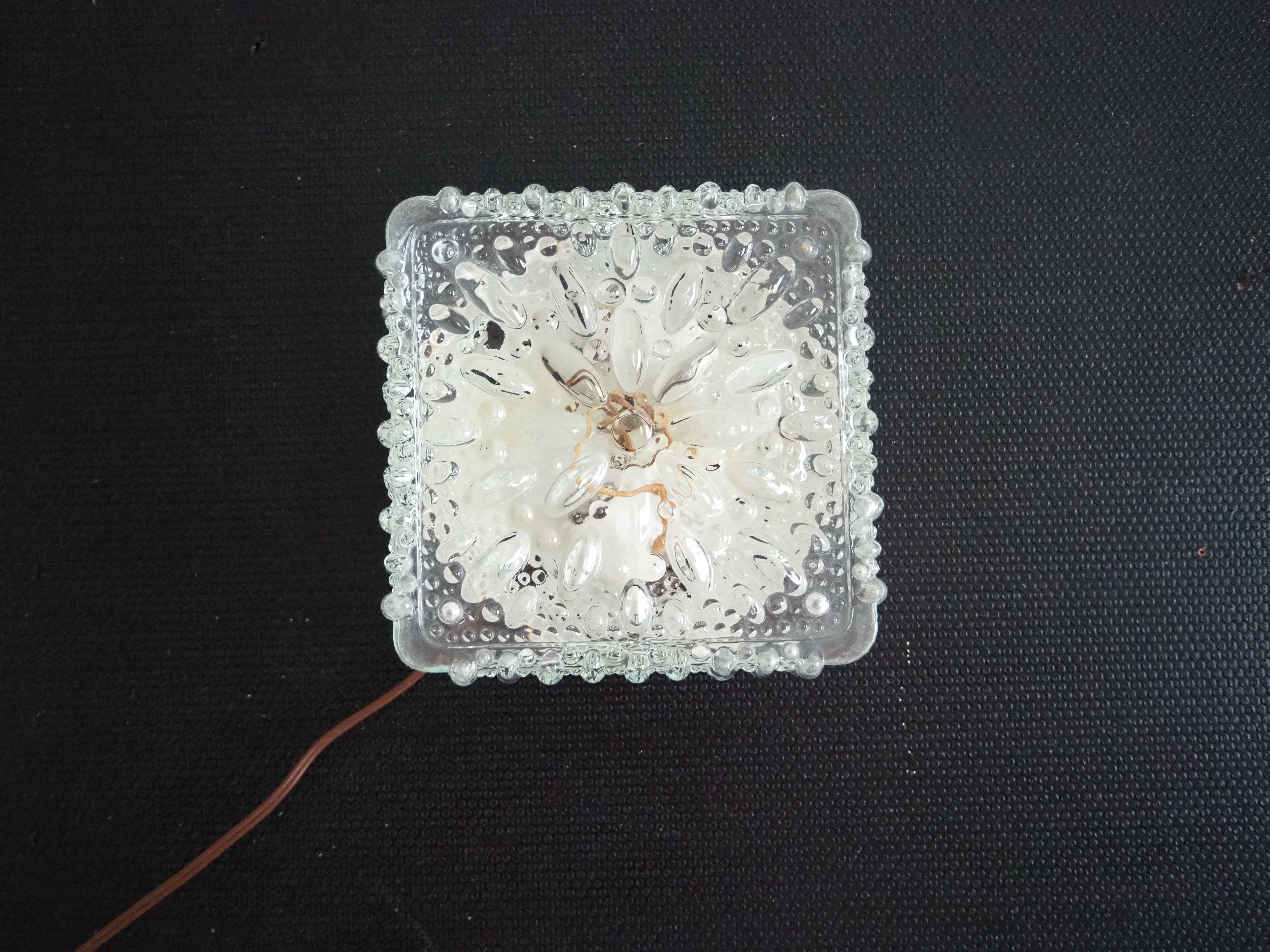 Transparent molded glass ceiling lamp – square shape – floral print.