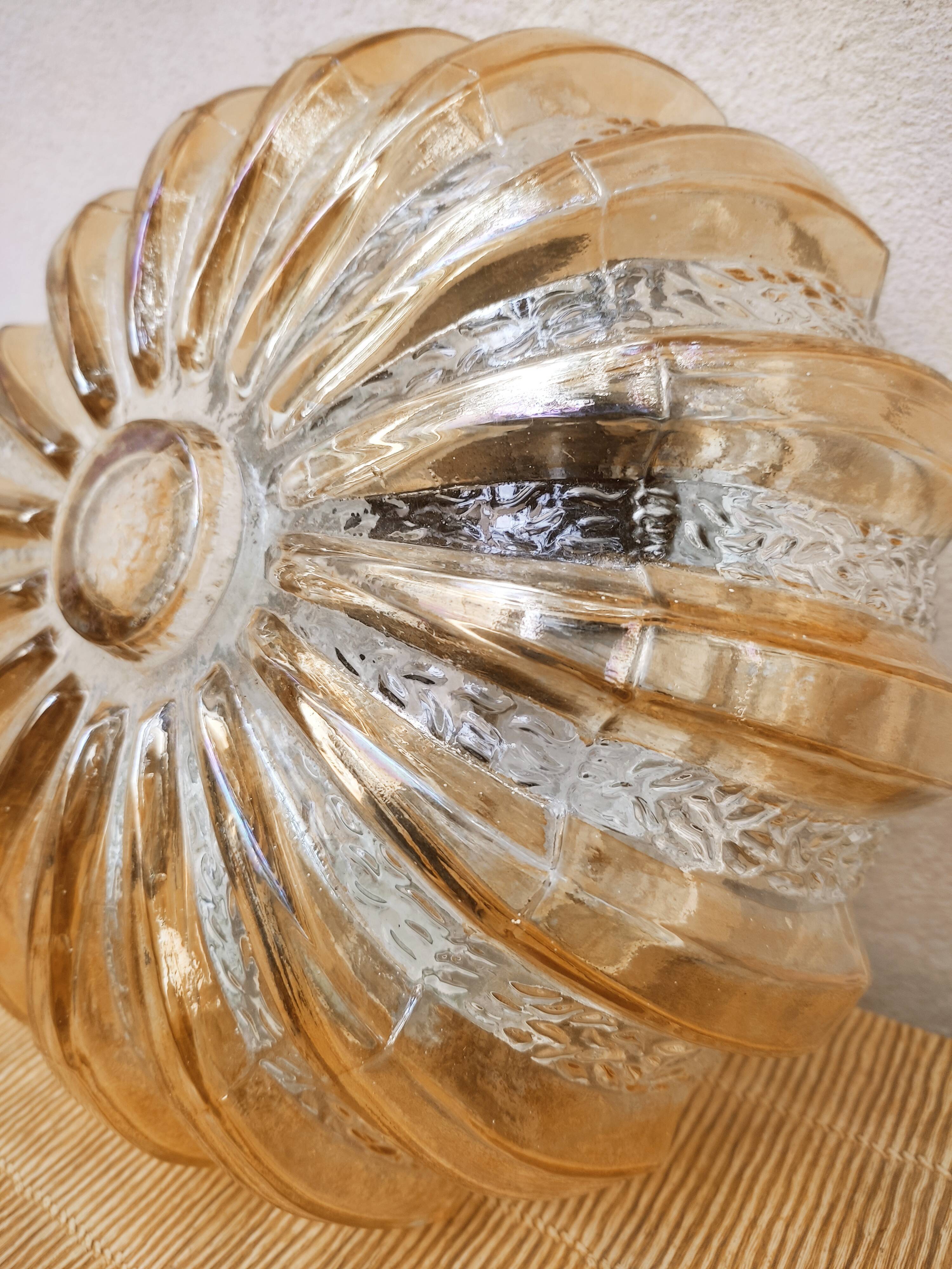 Applique soleil en verre irisé