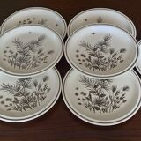 8 flat plates WH Grindley "Pinewood"
