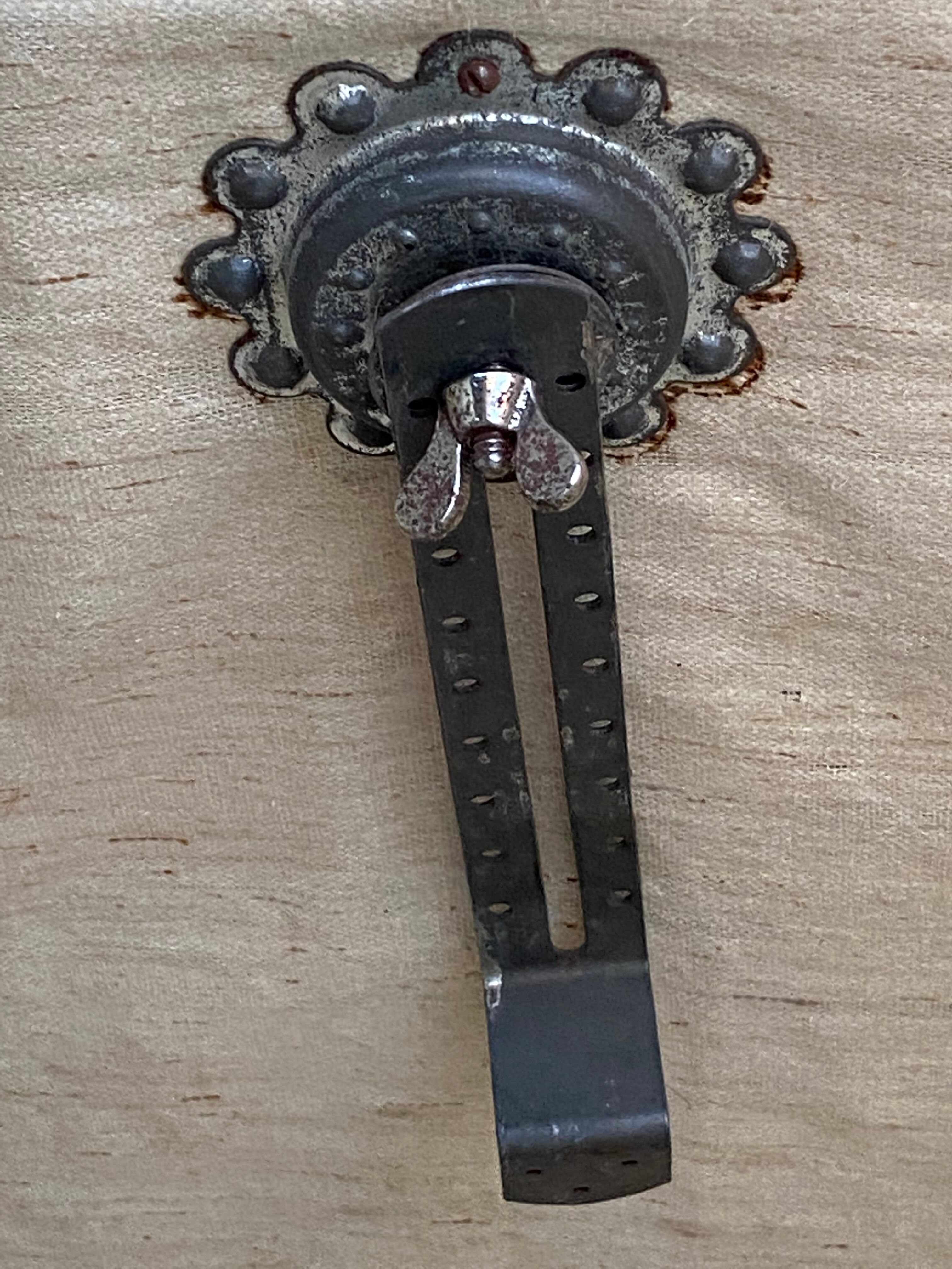 Beaumont Paris leather horse-drawn carriage travel trunk