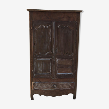 Armoire ancienne