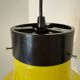 Suspension opaline jaune années 60