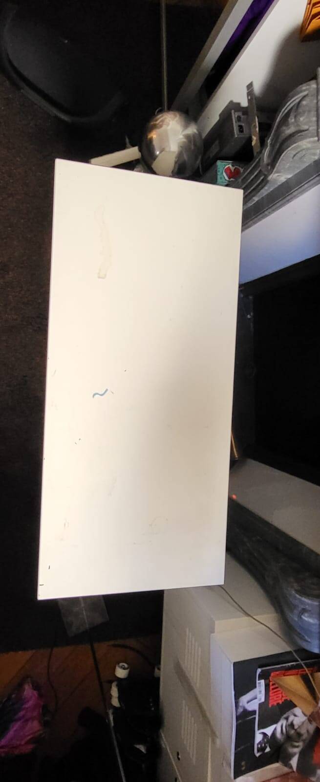 Wooden chest of drawers - White