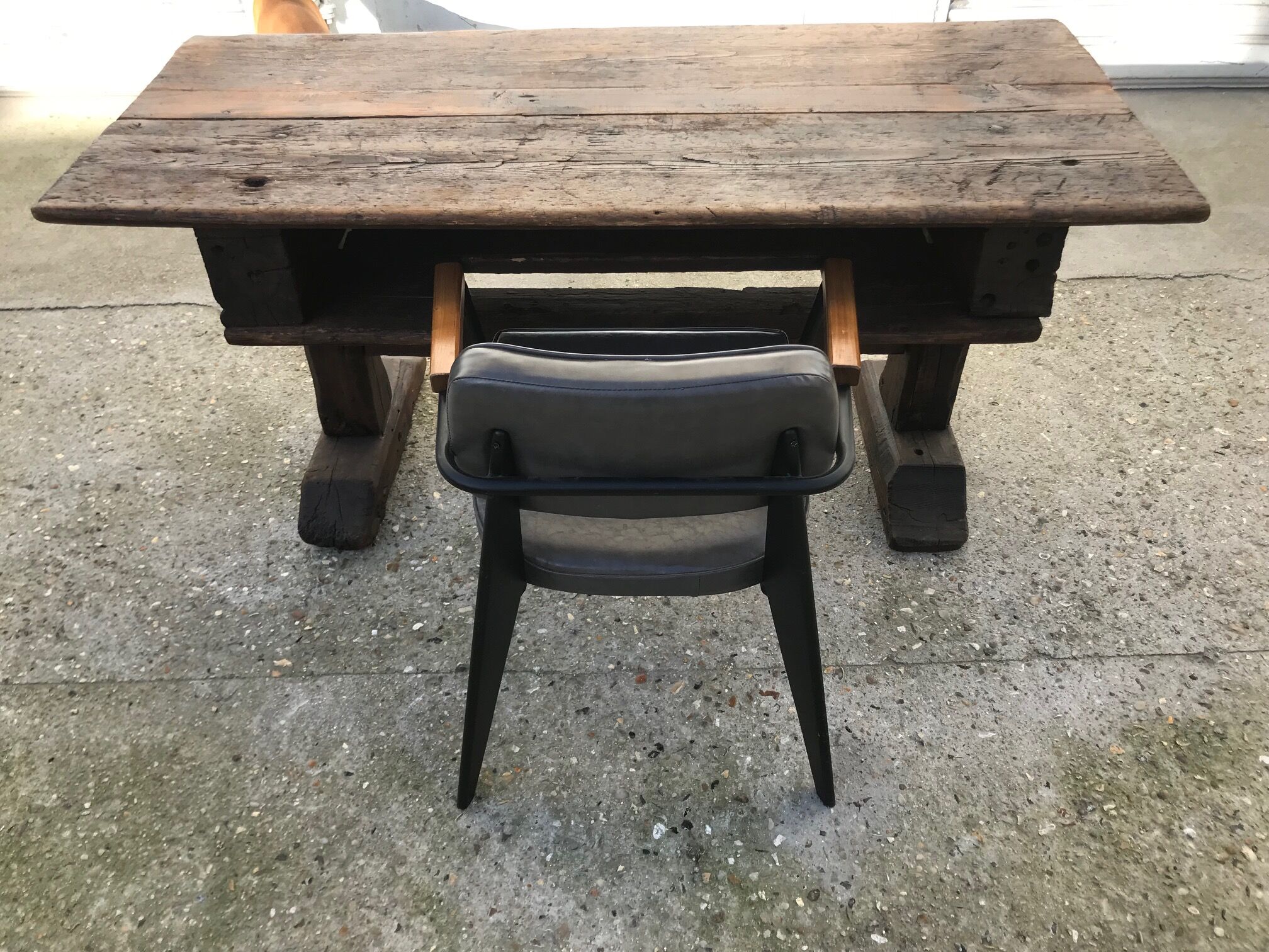 Solid oak desk, eighteenth century, France