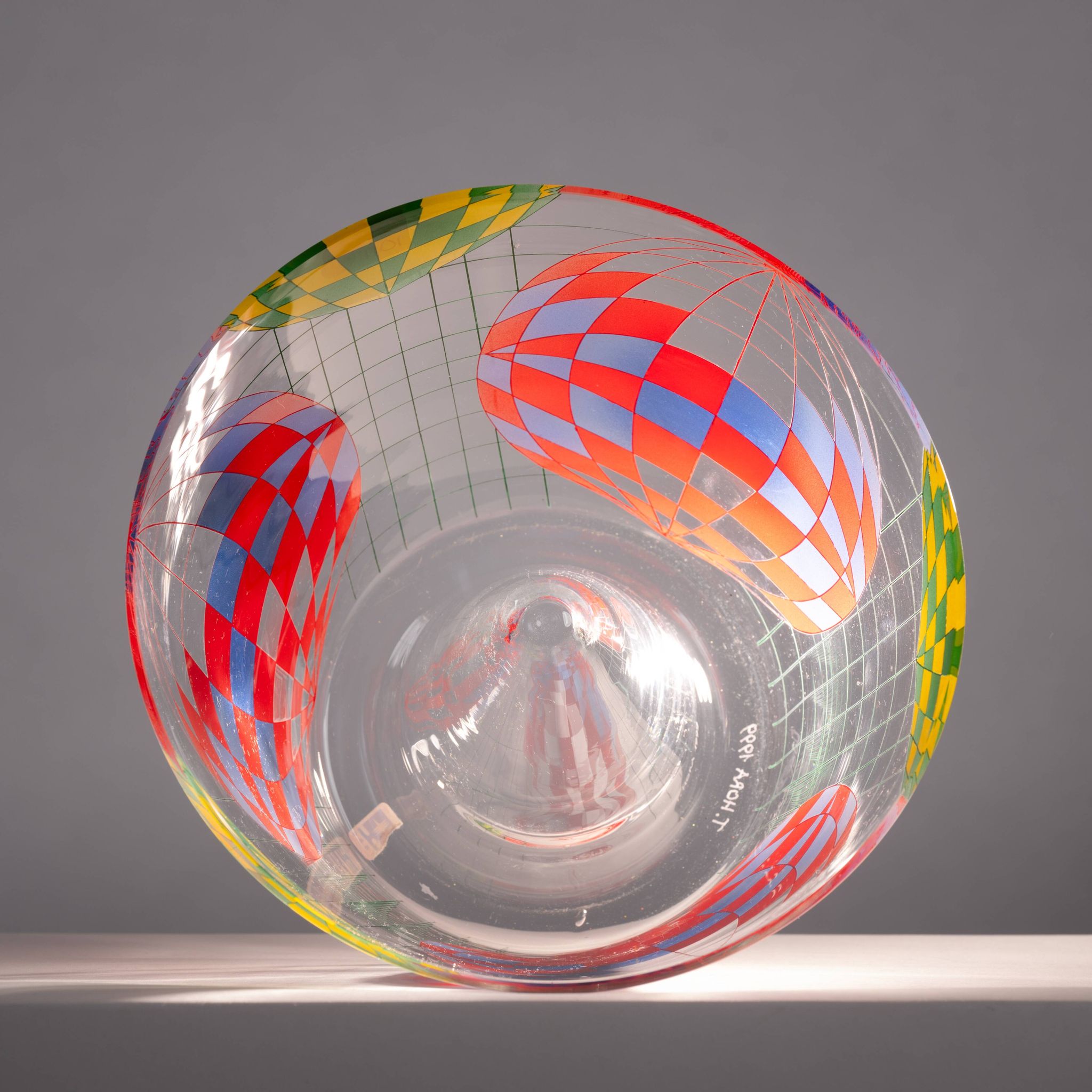 art glass object vase