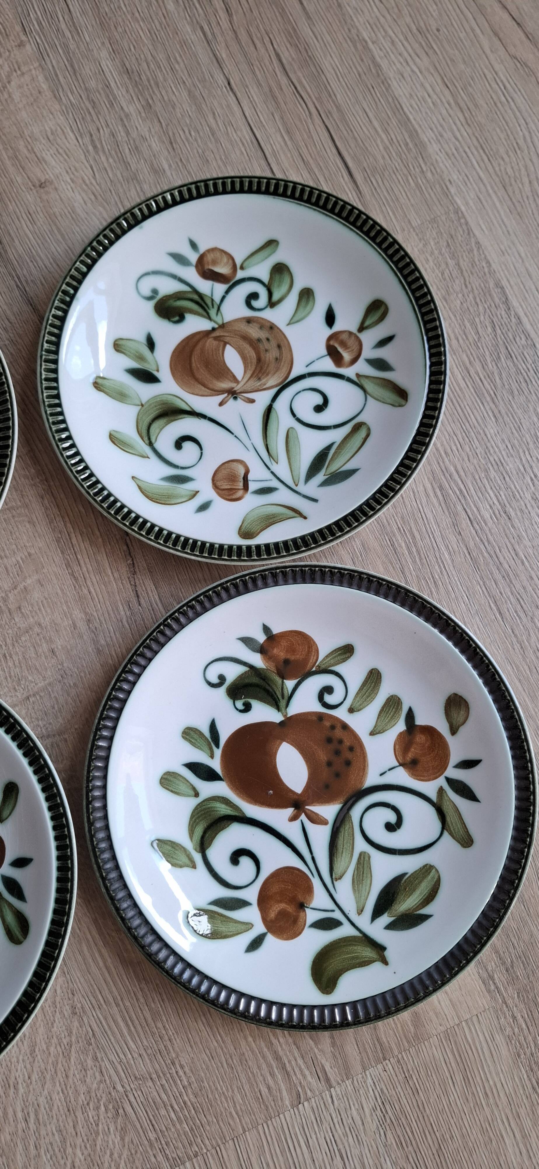 Set of 4 Argenteuil Boch plates 1966