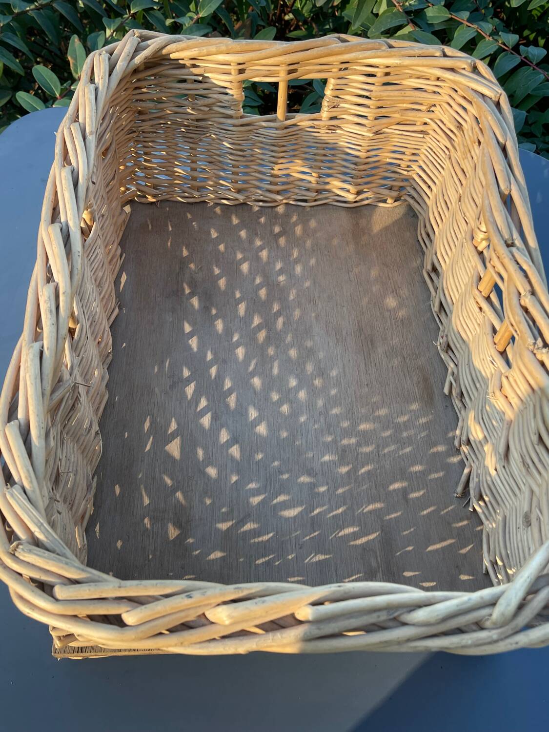 Wicker basket
