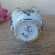 Ancien petit vase pique fleurs faïence de Rouen peint main, vase miniature