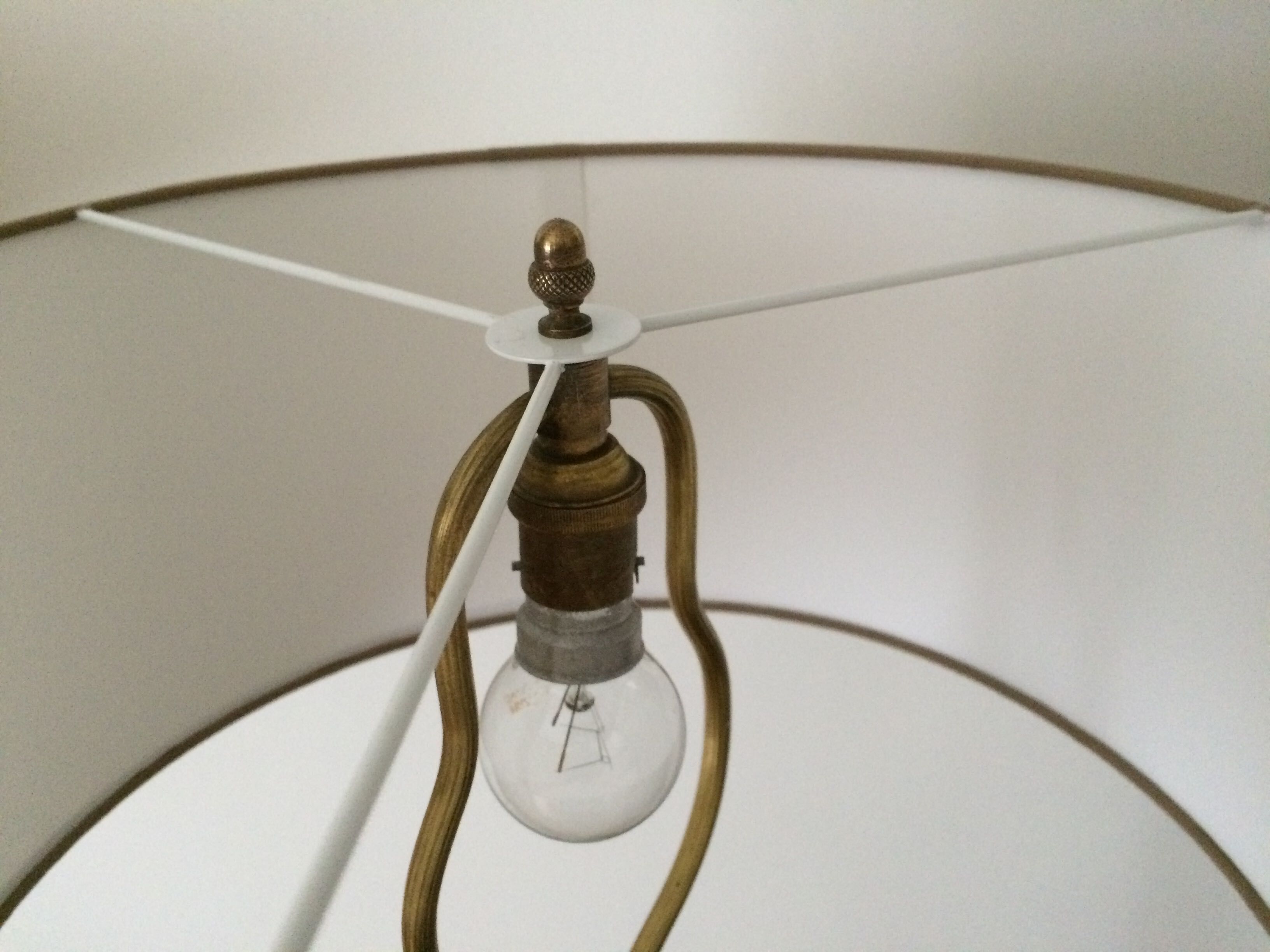 Lampadaire ancien néoclassique
