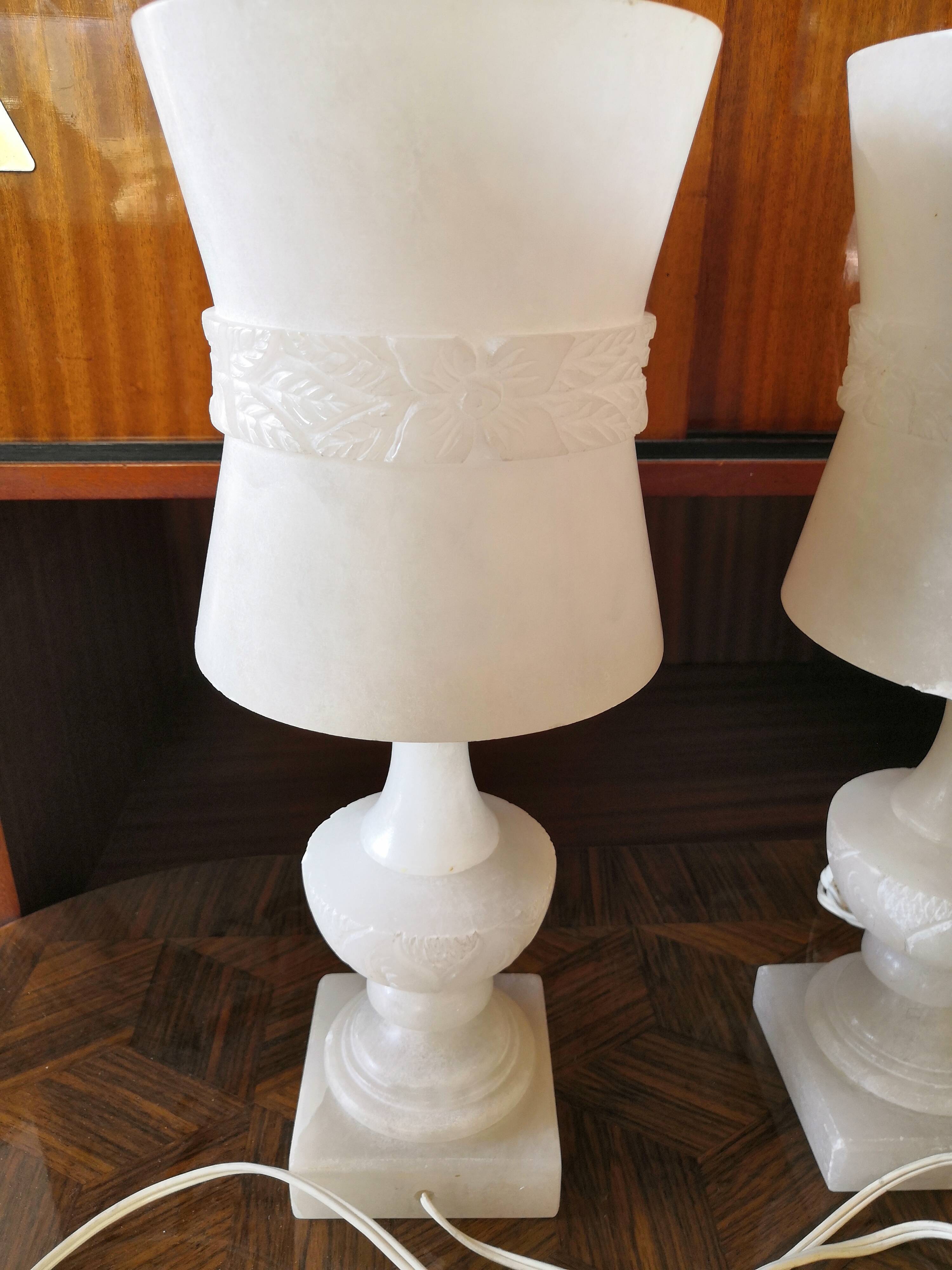 Pair of solid white alabaster lamps from the vintage 60s