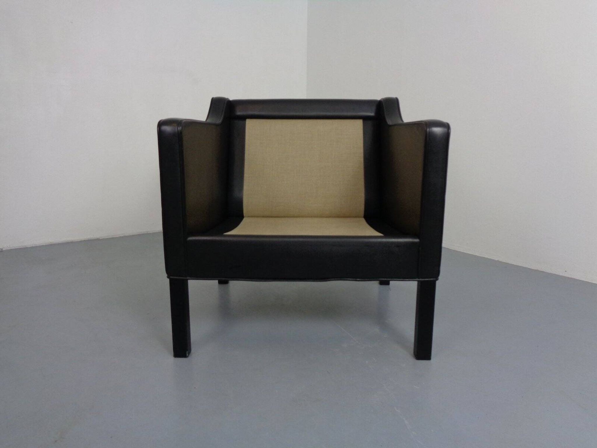 2321 Leather Armchair by Børge Mogensen for AS Fredericia Stolefabrik, Denmark, 1960s