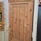Armoire d'angle ancienne