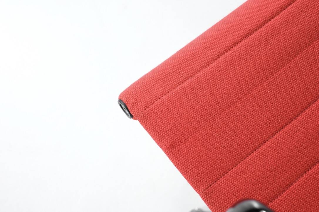 "EA 117" armchair by Charles and Ray Eames for ICF USA 1969.