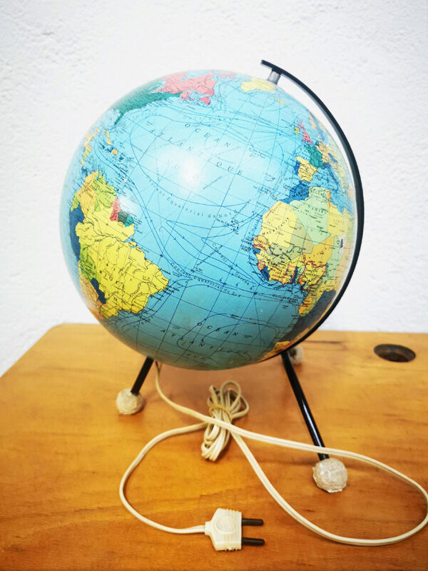 Earth globe tripod Taride glass 1966