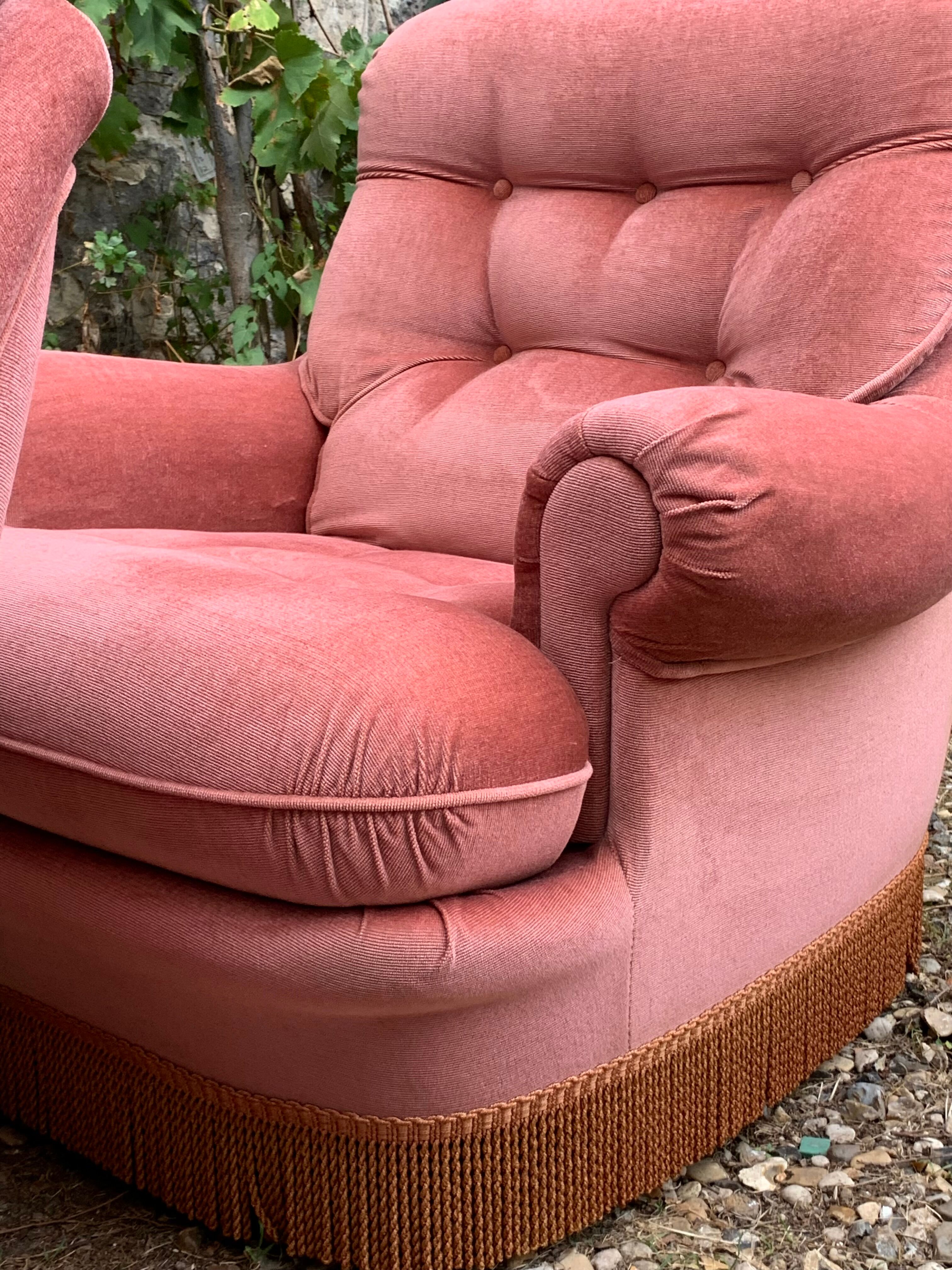 Pair of pink velvet toad armchairs, 1970s