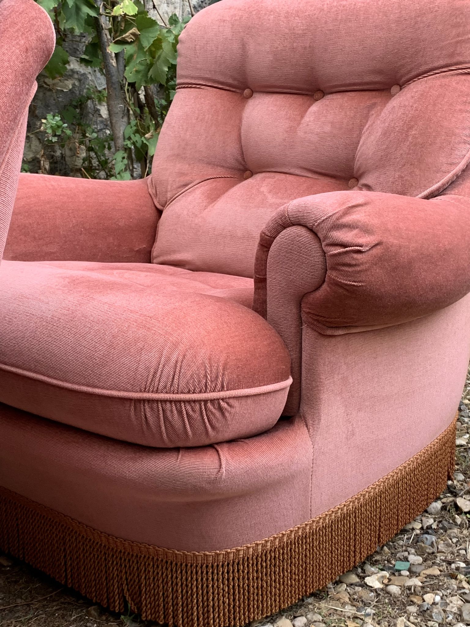 Pair of pink tufted velvet frog chairs 1970