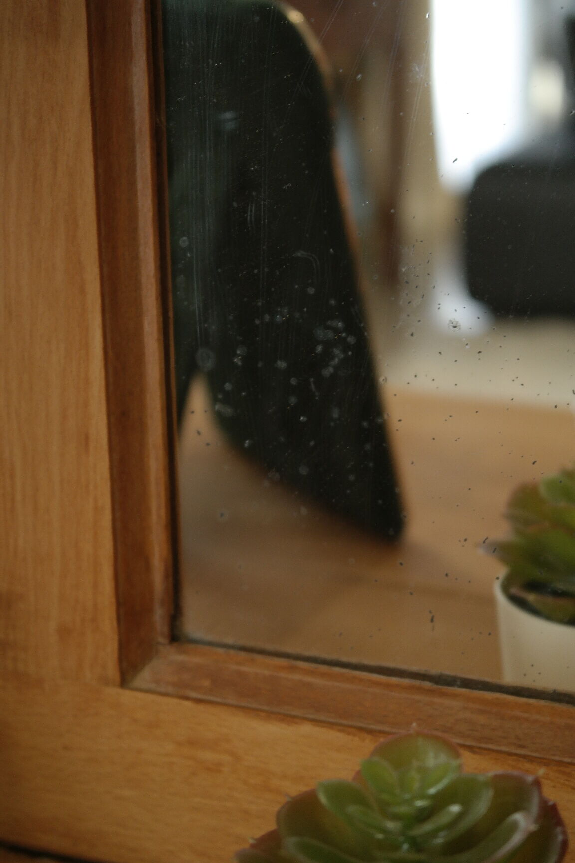 Carved wooden sideboard 20/30s