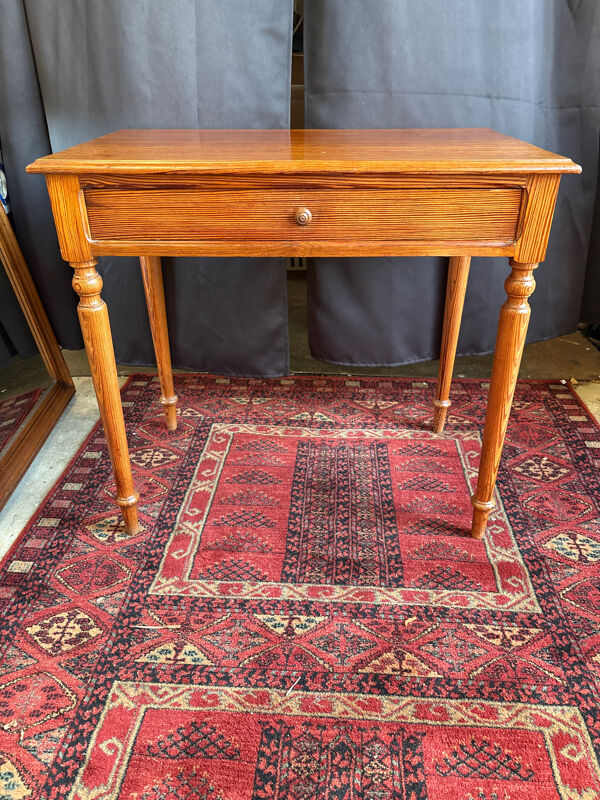 Petit bureau en bois massif avec tiroir