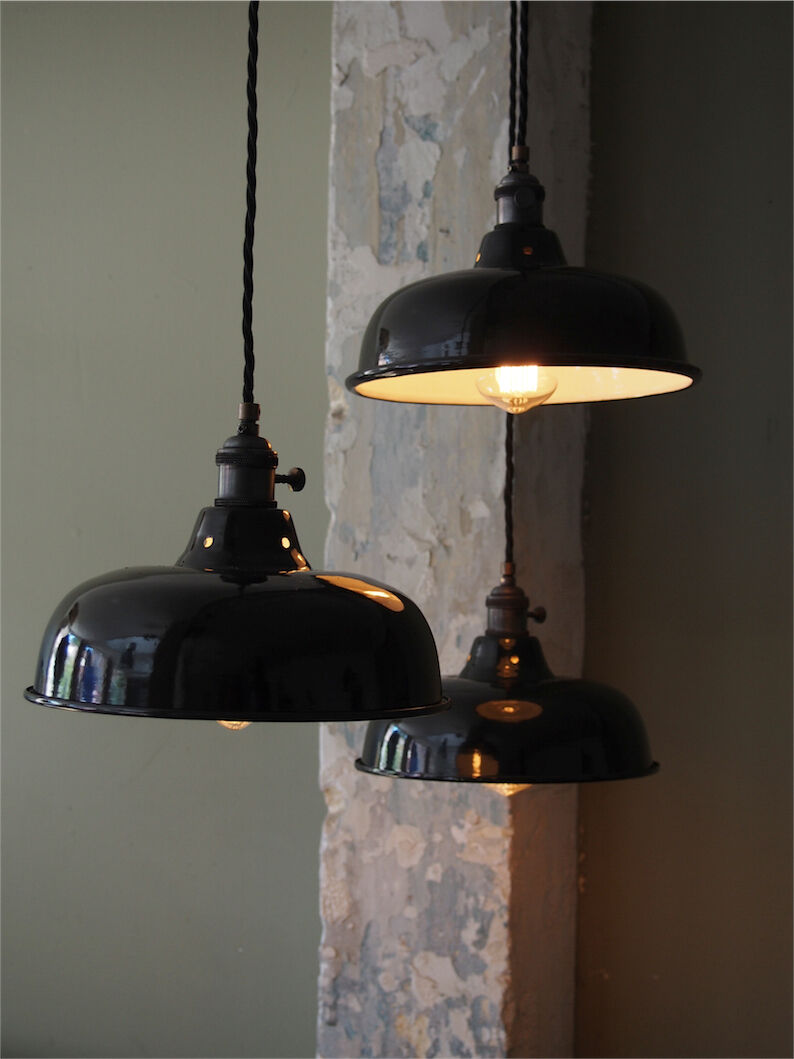 Daybat enamelled black industrial lamp