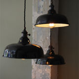Daybat enamelled black industrial lamp