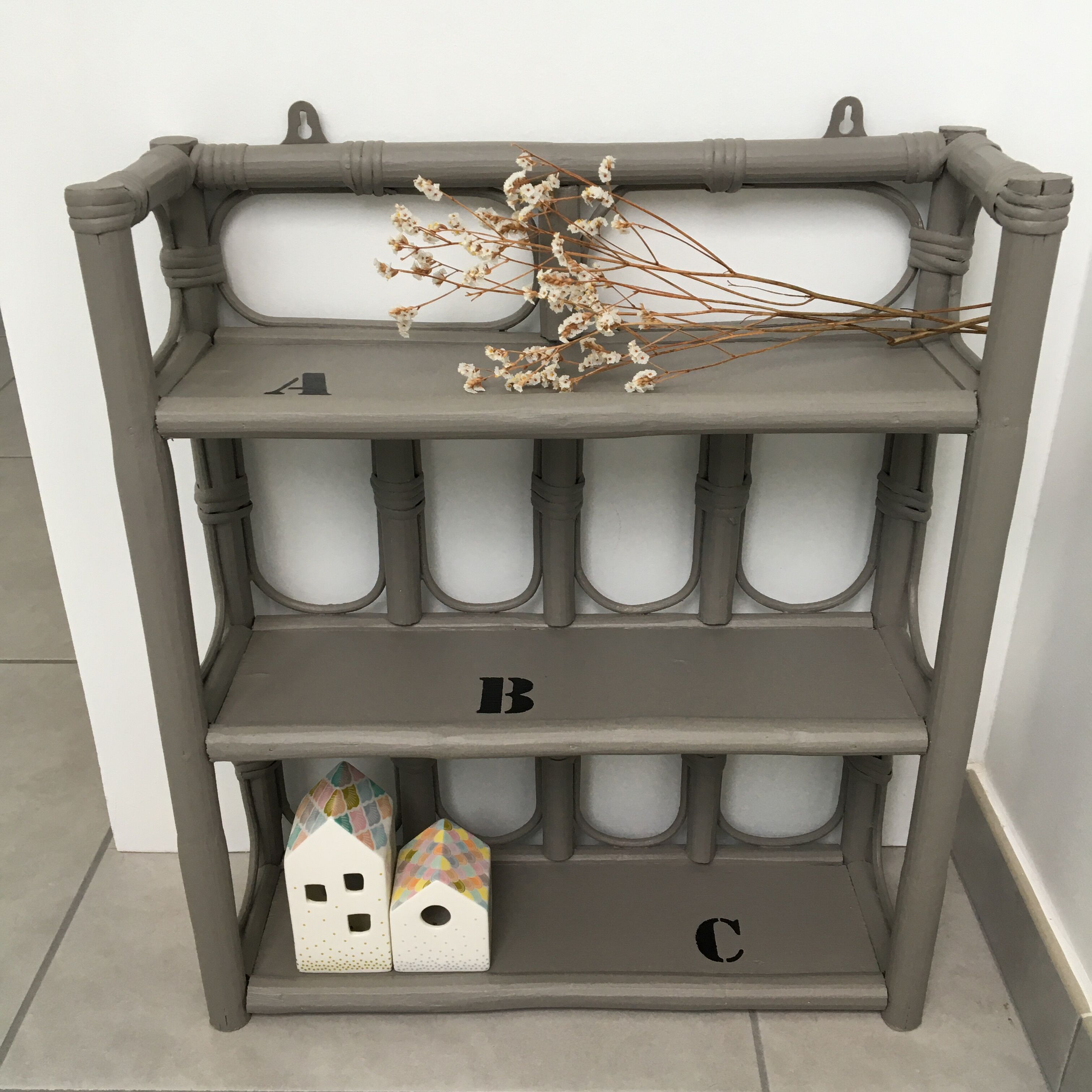 Wall pad rattan gray ash