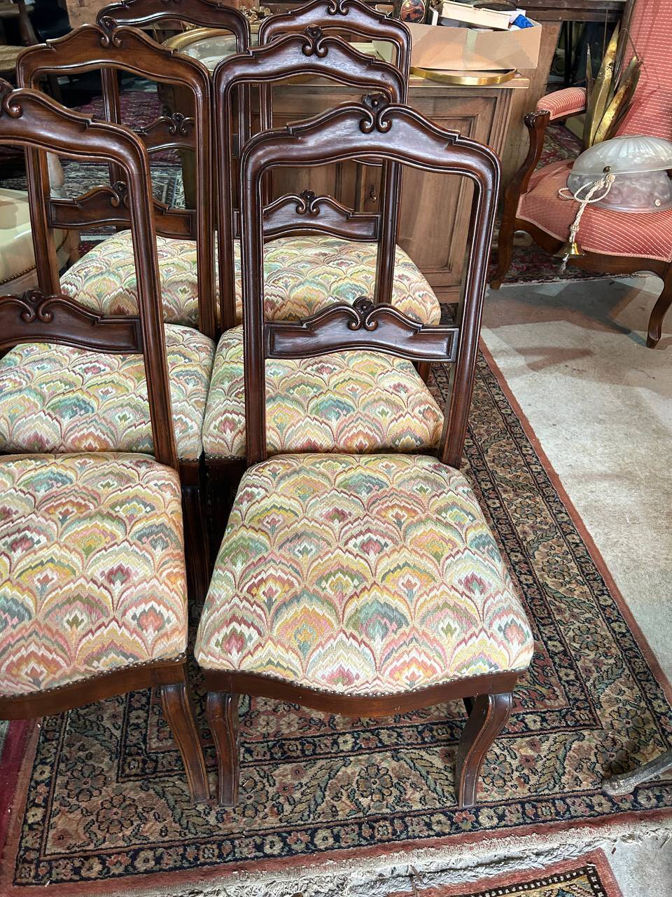 série de 6 chaises en Noyer fin XIXème