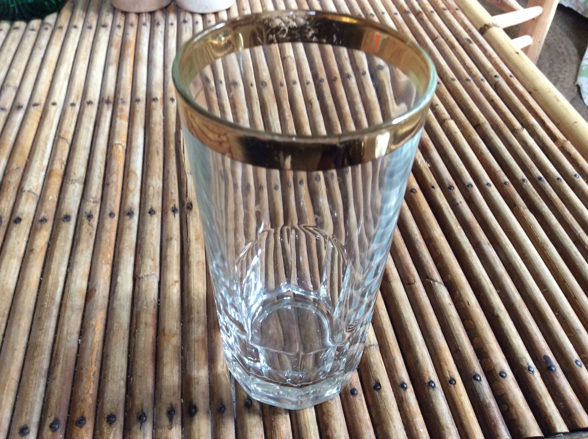 Series of 6 vintage glasses