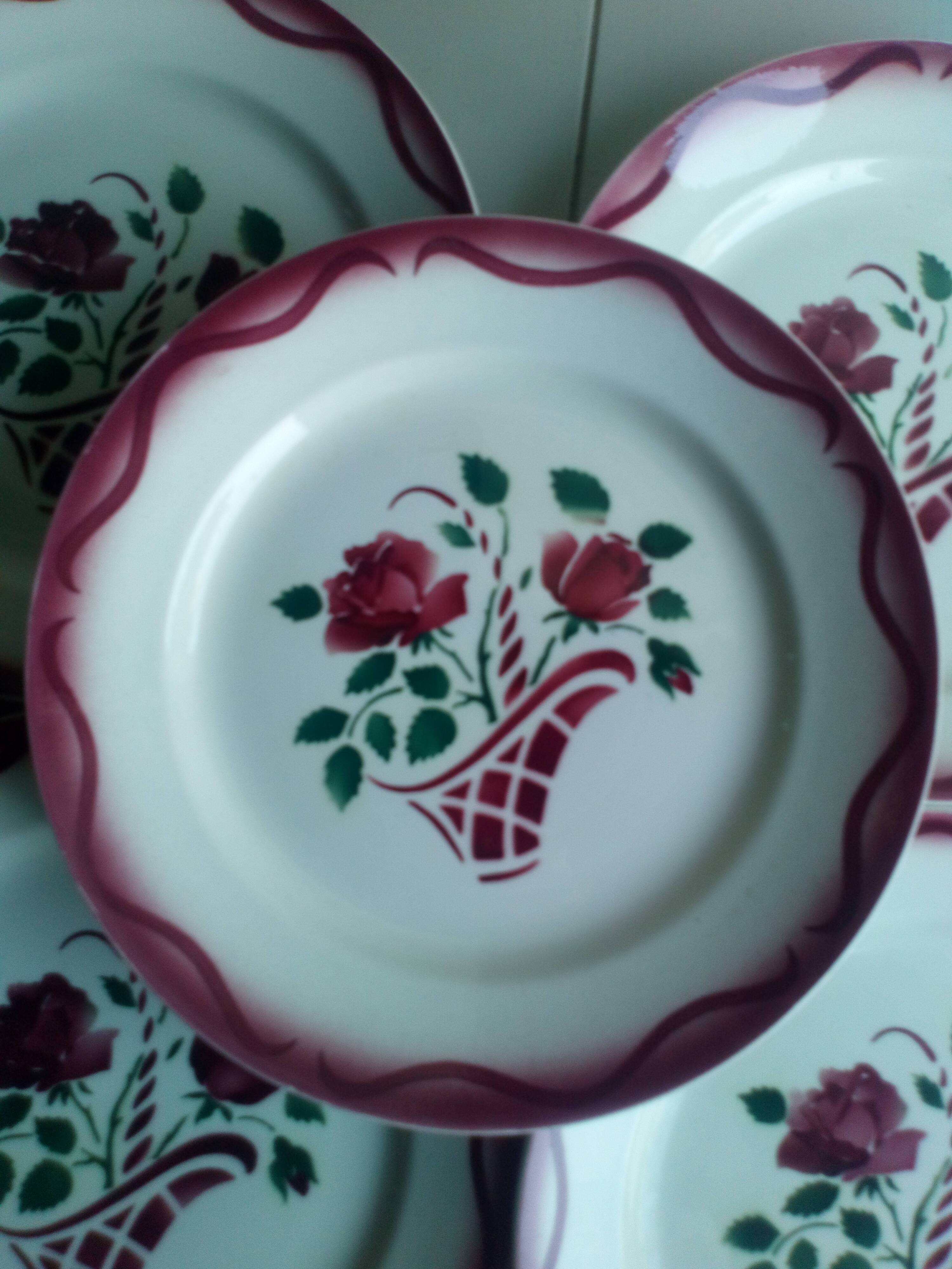 6 Lunéville flat plates, Model "Mireille" 1960