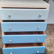 Vintage chest of drawers