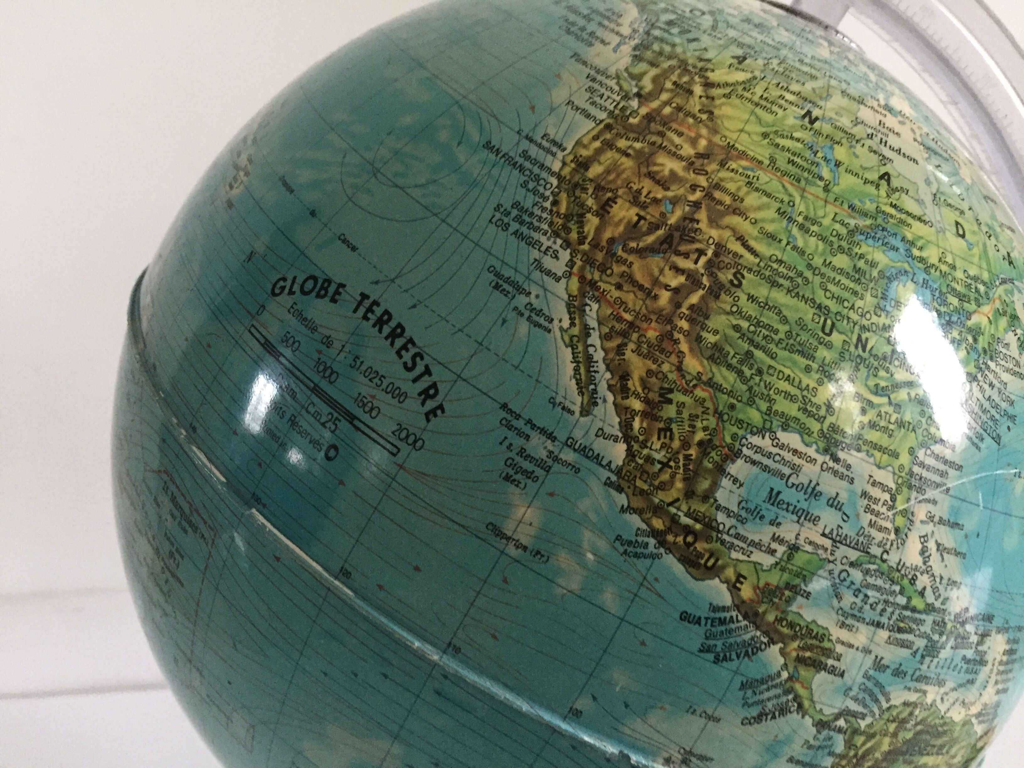 Globe earth bright black vintage