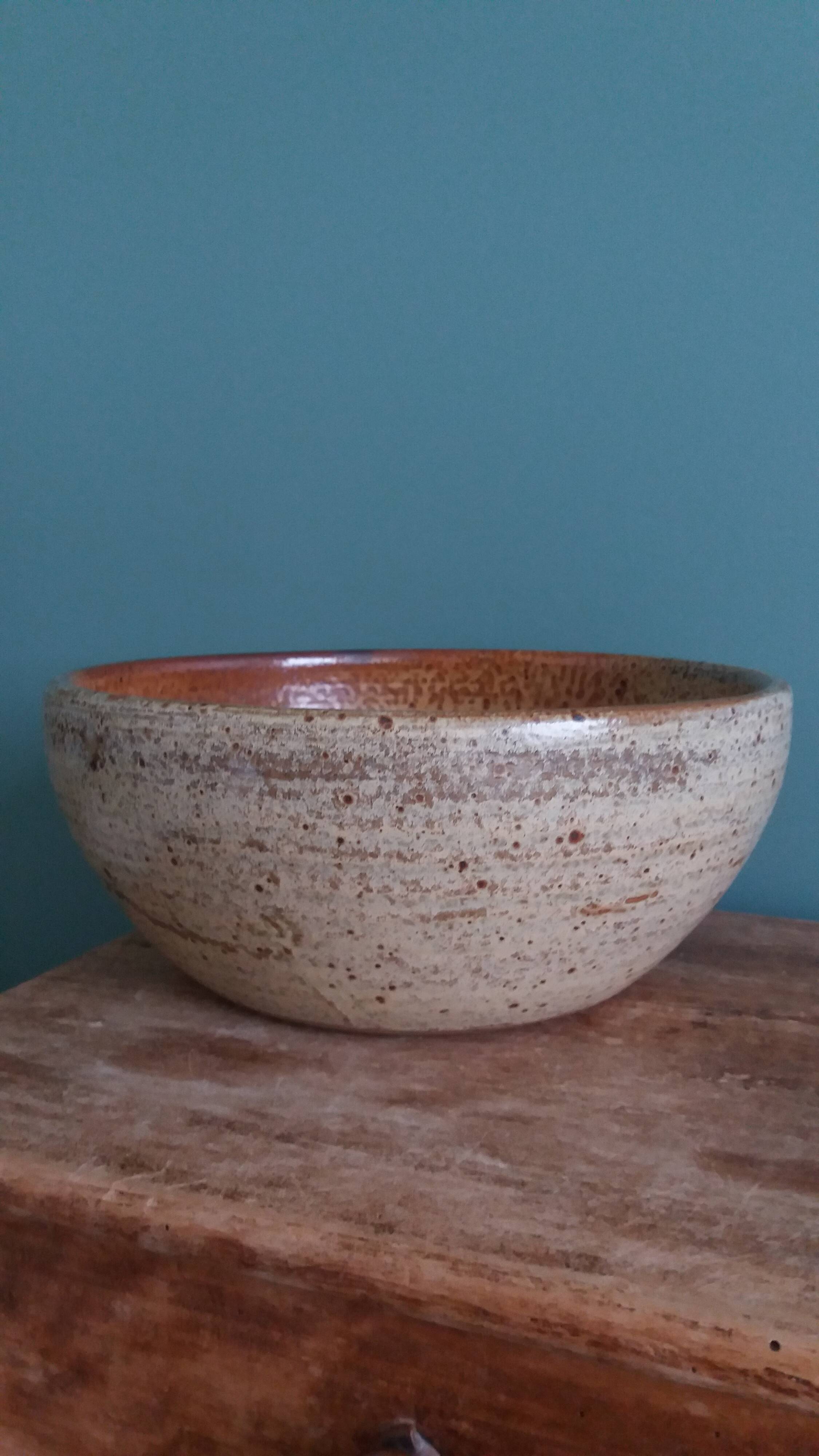 Stoneware salad bowl from Puisaye, signed Jean-Pierre Prud’homme