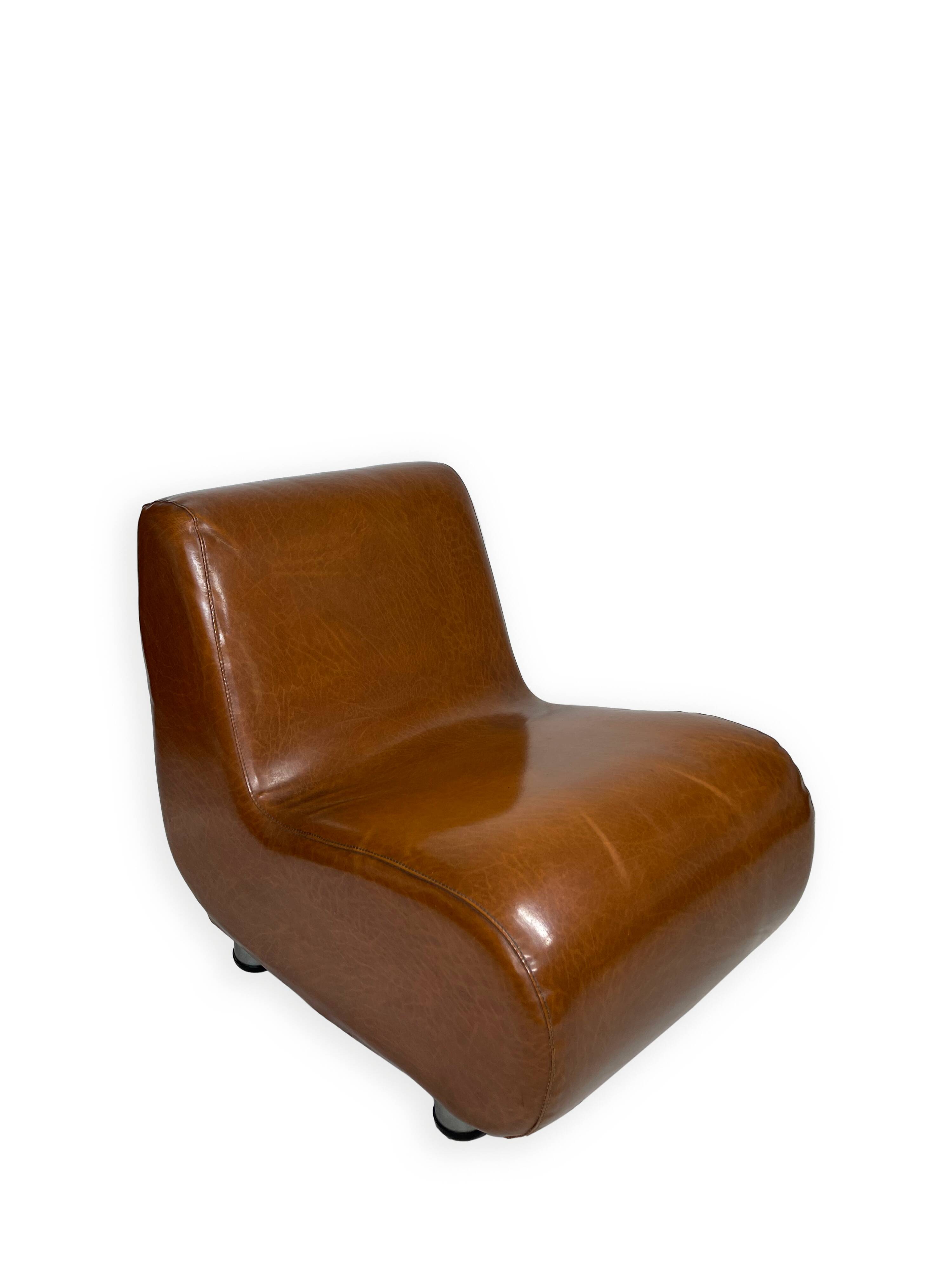 Curve armless armchairs, 1970s