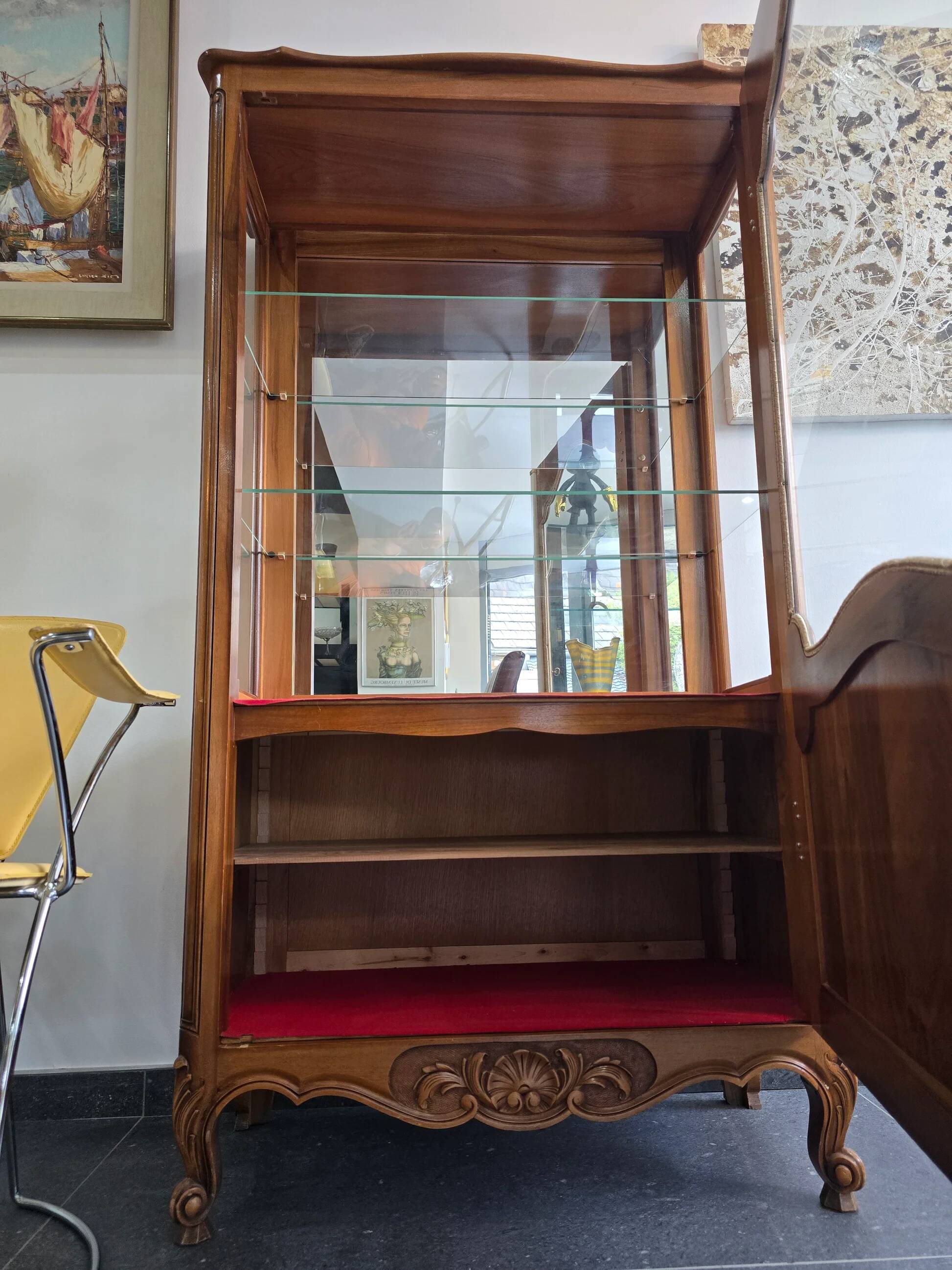Vitrine de style Louis XV en merisier – Fabrication française UNIFA