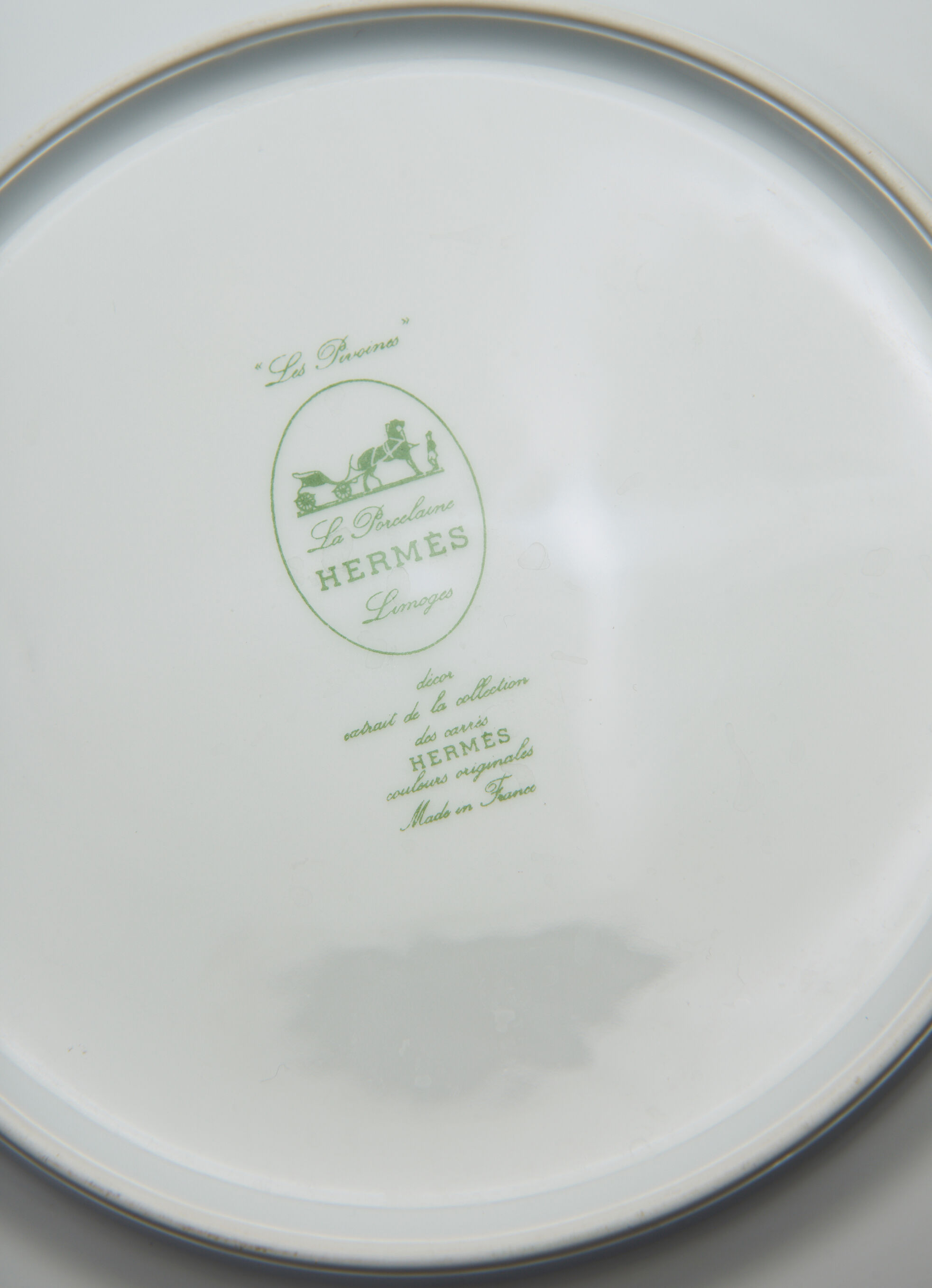 2 plates Hermès Peonies 27cm